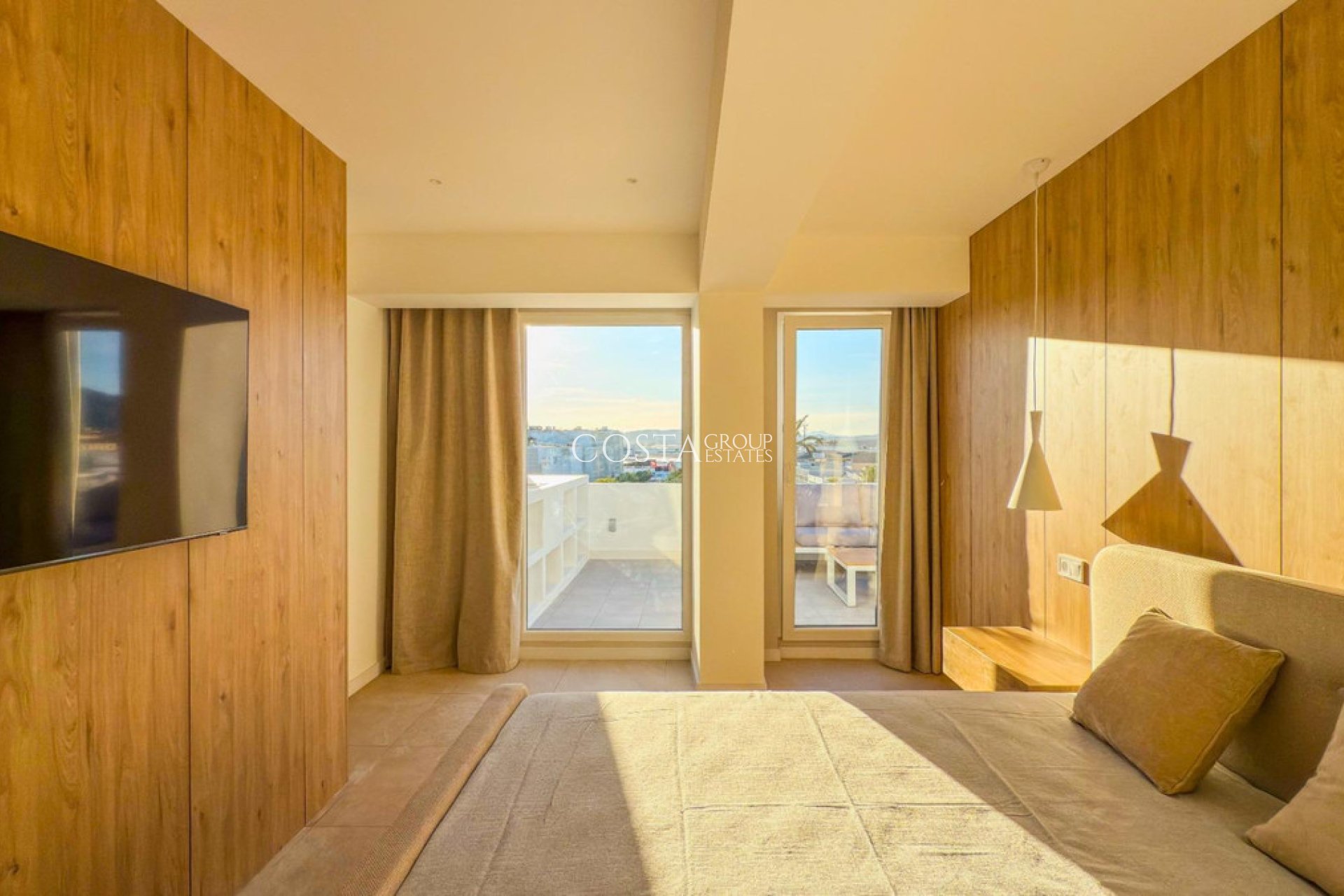 Resale - Apartments -
Alicante - Alicante Centro