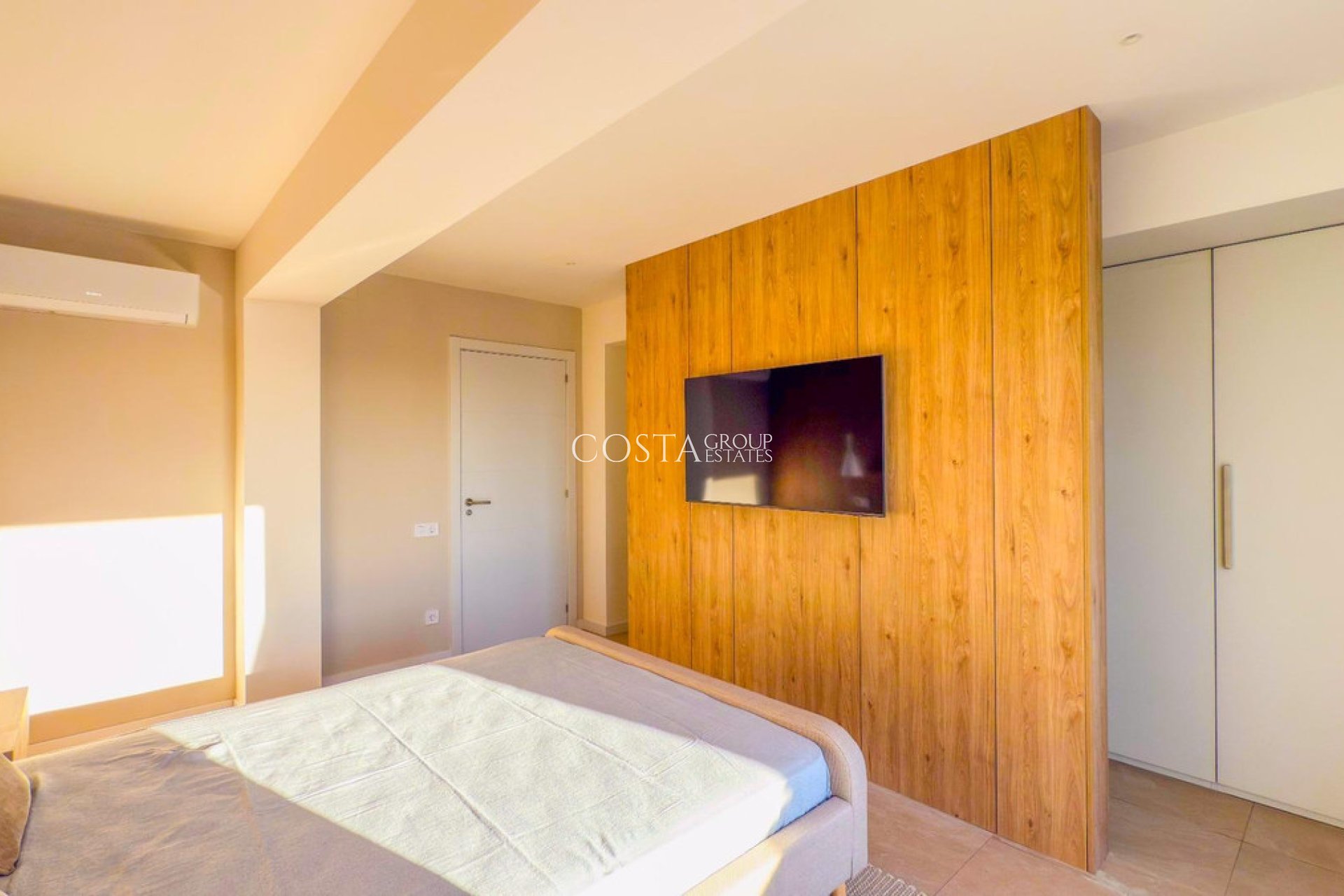 Resale - Apartments -
Alicante - Alicante Centro