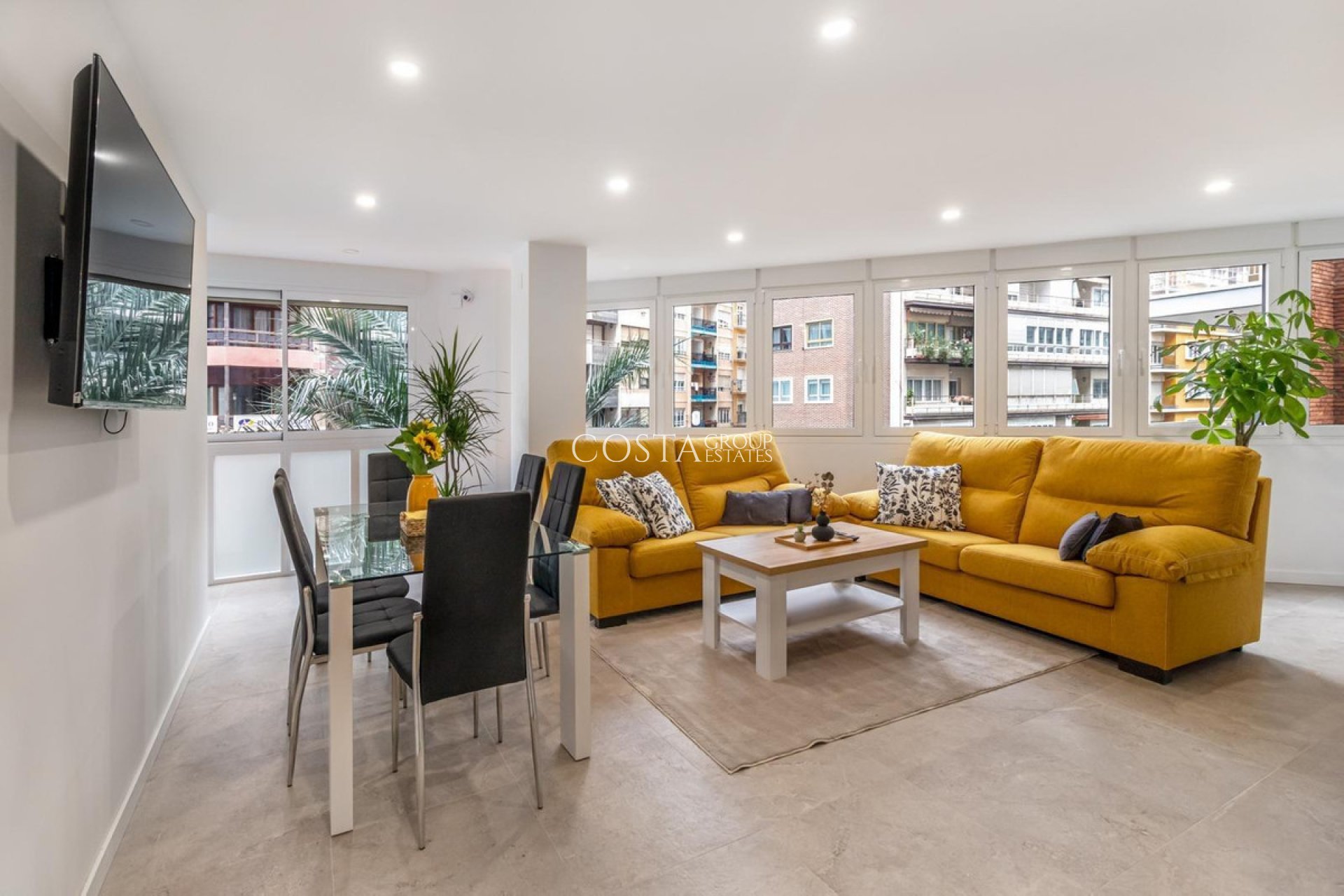 Resale - Apartments -
Alicante - Alicante Centro