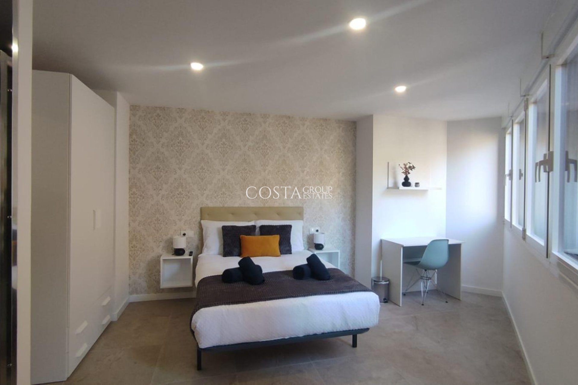 Resale - Apartments -
Alicante - Alicante Centro