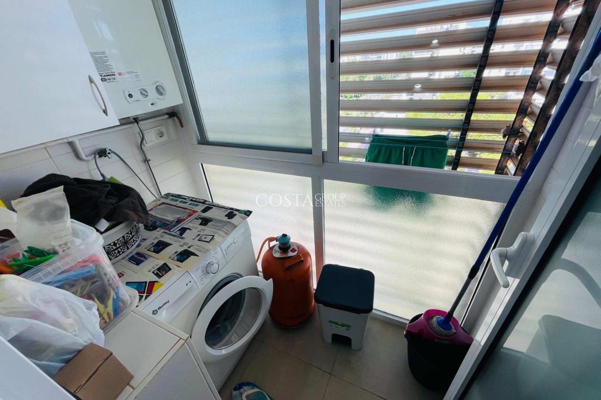Resale - Apartments -
Alicante - Alicante Centro