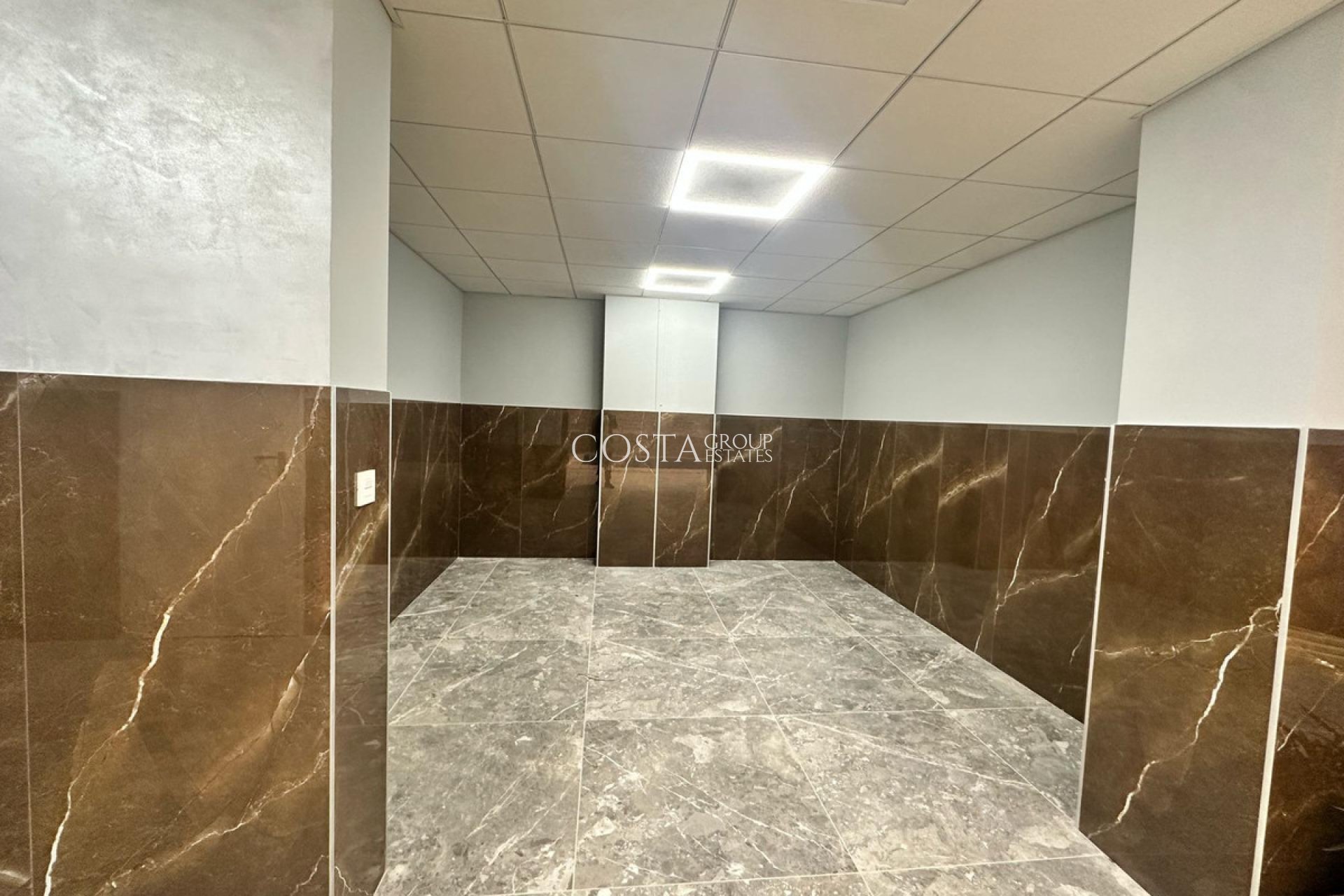 Resale - Apartments -
Alicante - Alicante Centro
