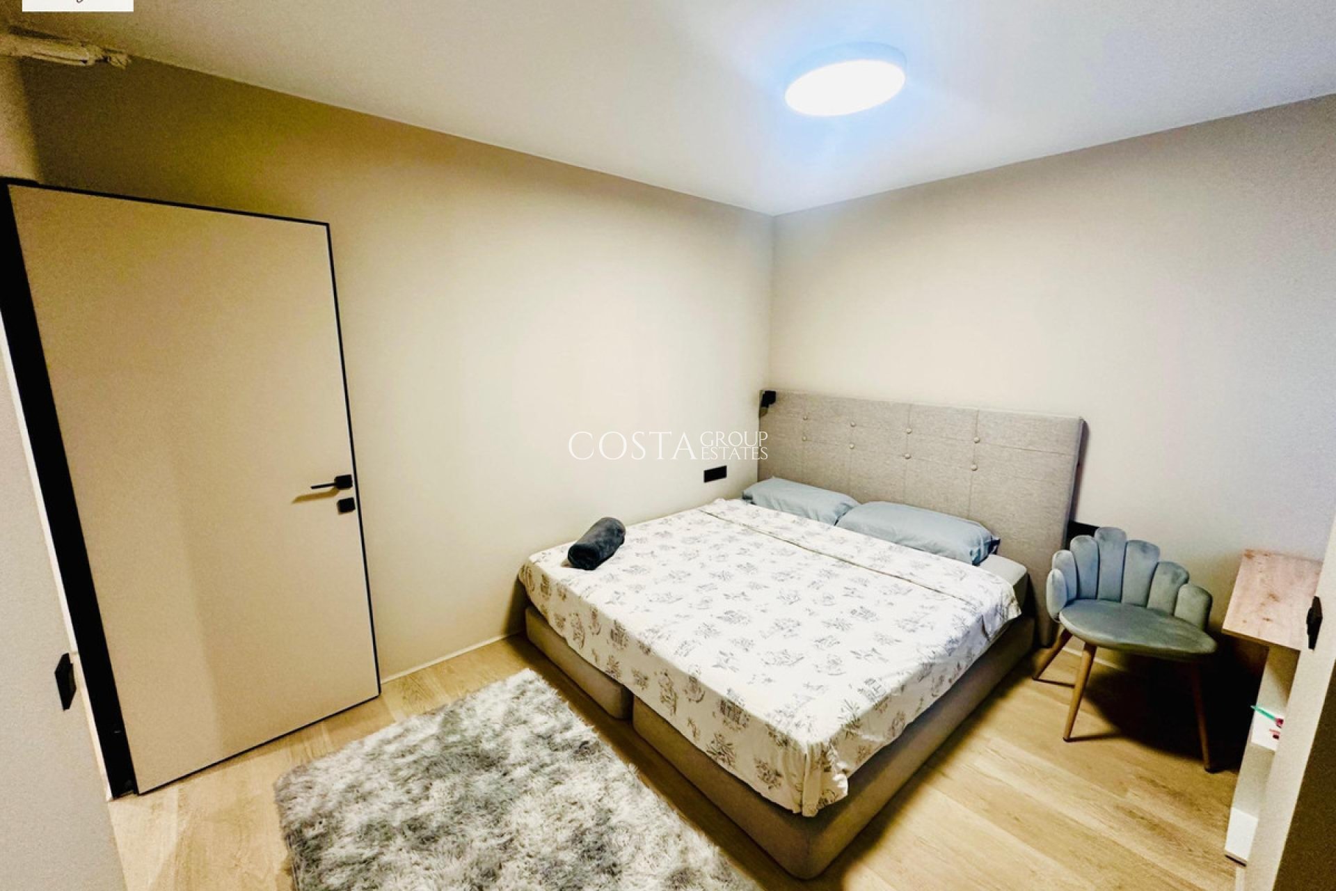 Resale - Apartments -
Alicante - Alicante Centro