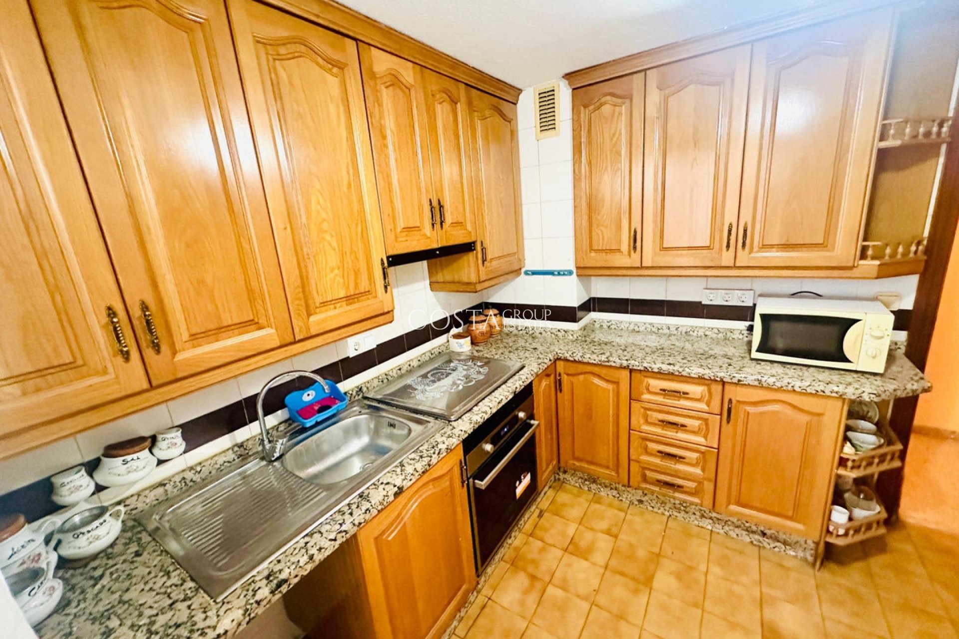 Resale - Apartments -
Alicante - Alicante Centro