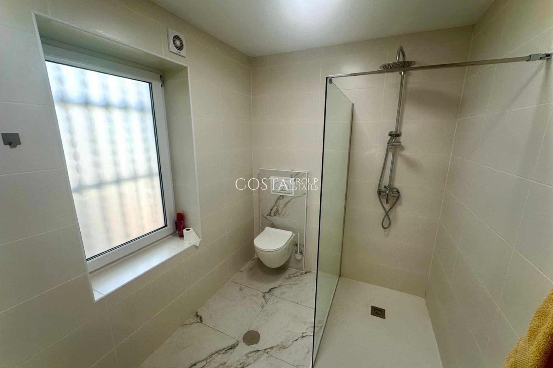 Resale - Apartments -
Alicante - Alicante Centro
