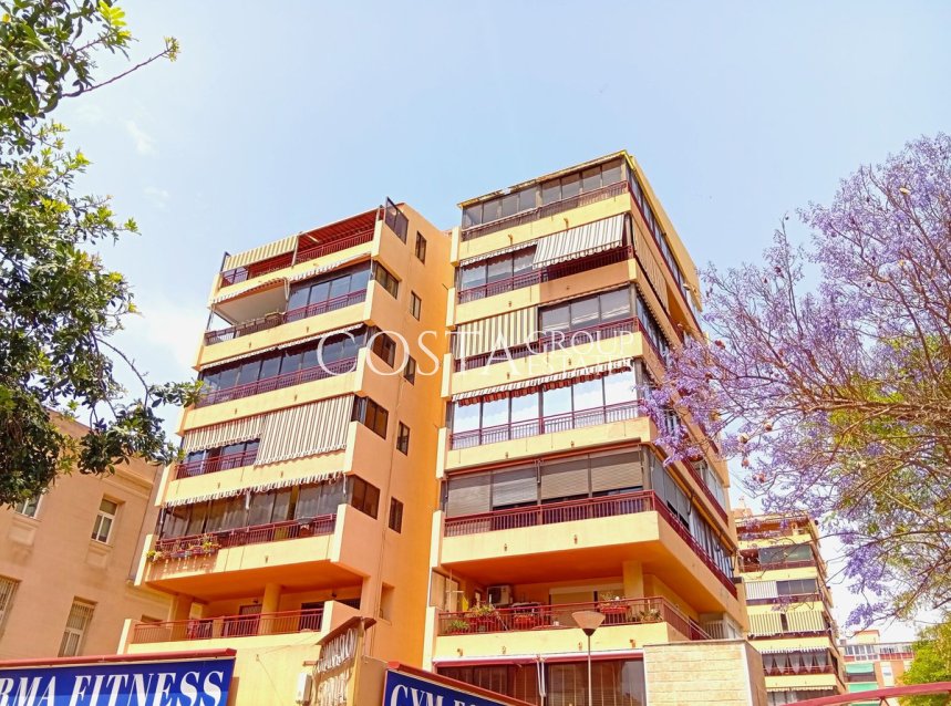 Resale - Apartments -
Alicante - Alicante Centro