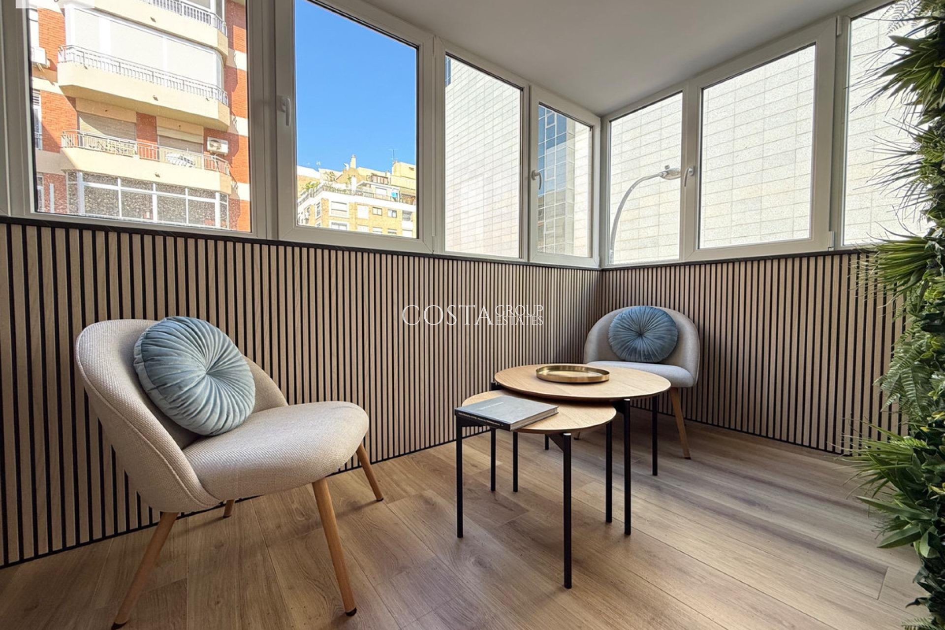 Resale - Apartments -
Alicante - Alicante Centro