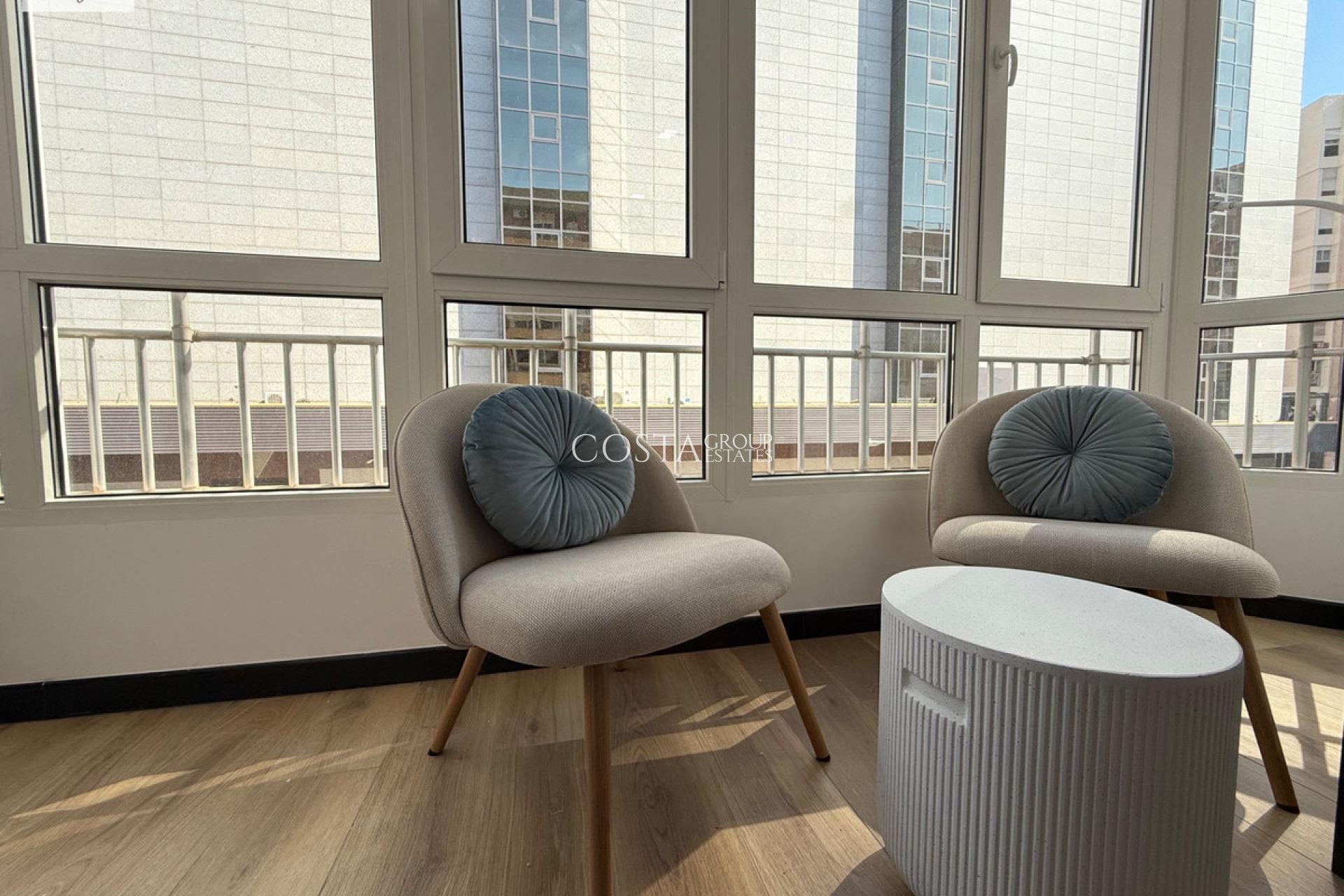 Resale - Apartments -
Alicante - Alicante Centro