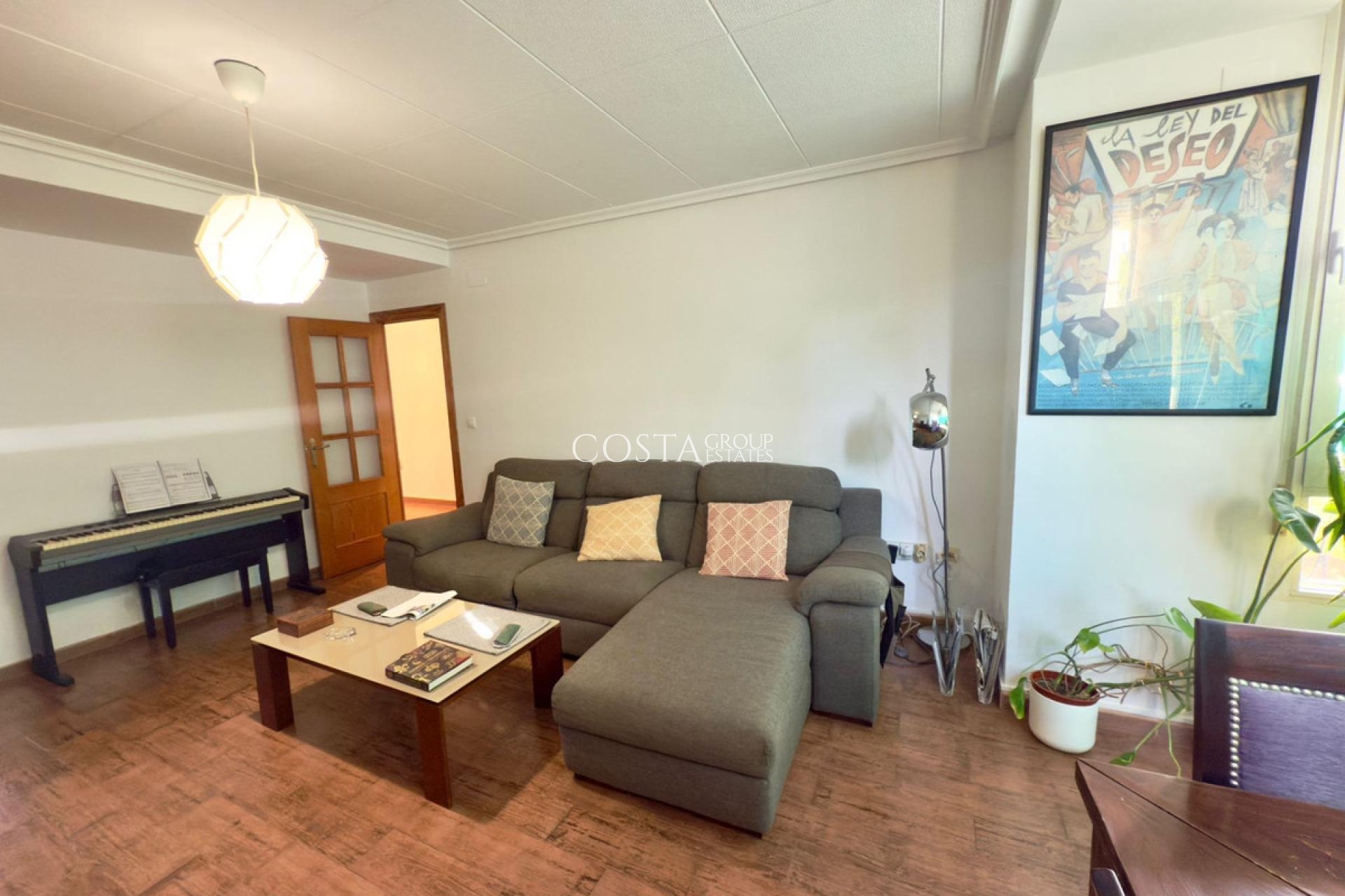 Resale - Apartments -
Alicante - Alicante Centro
