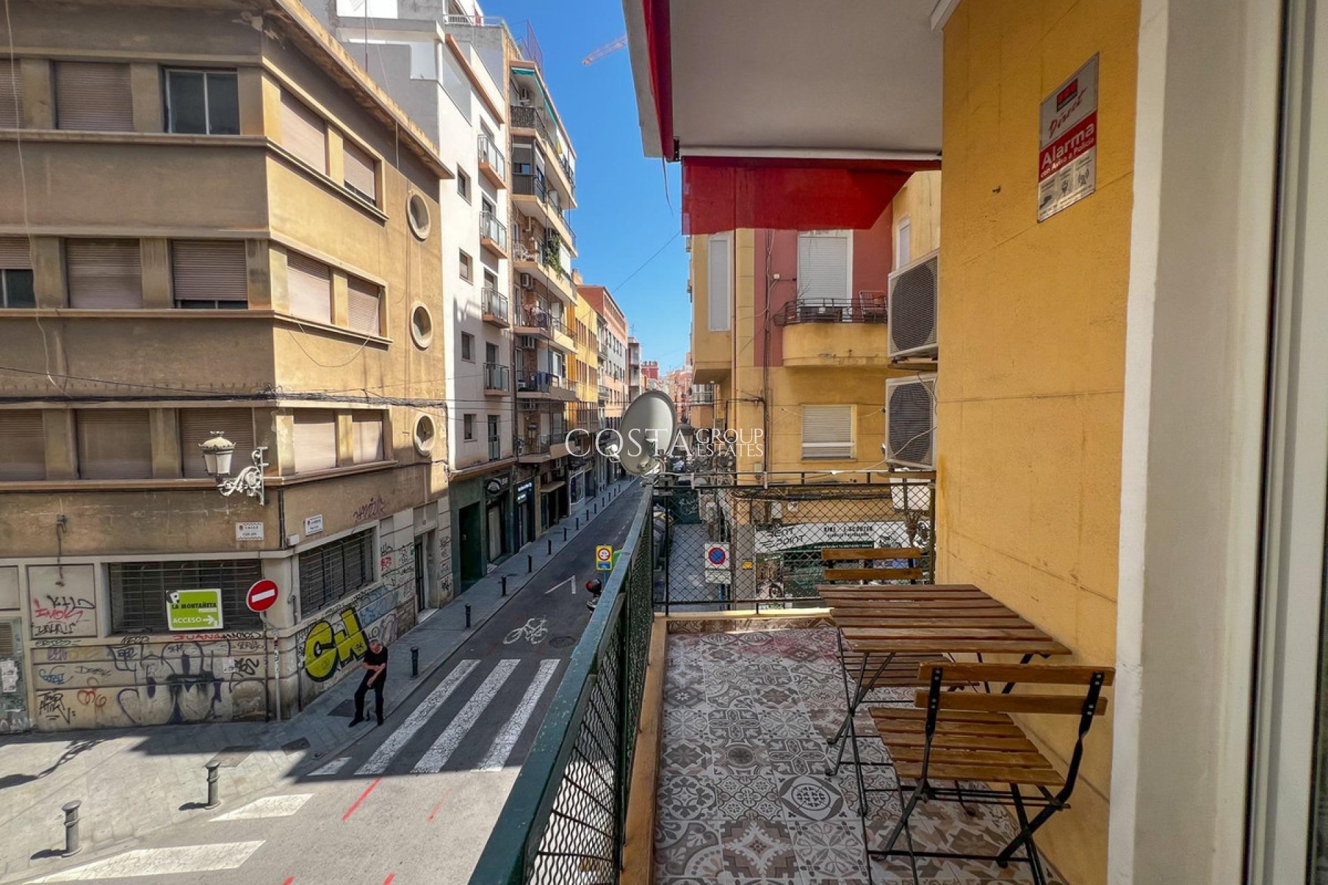 Resale - Apartments -
Alicante - Alicante Centro