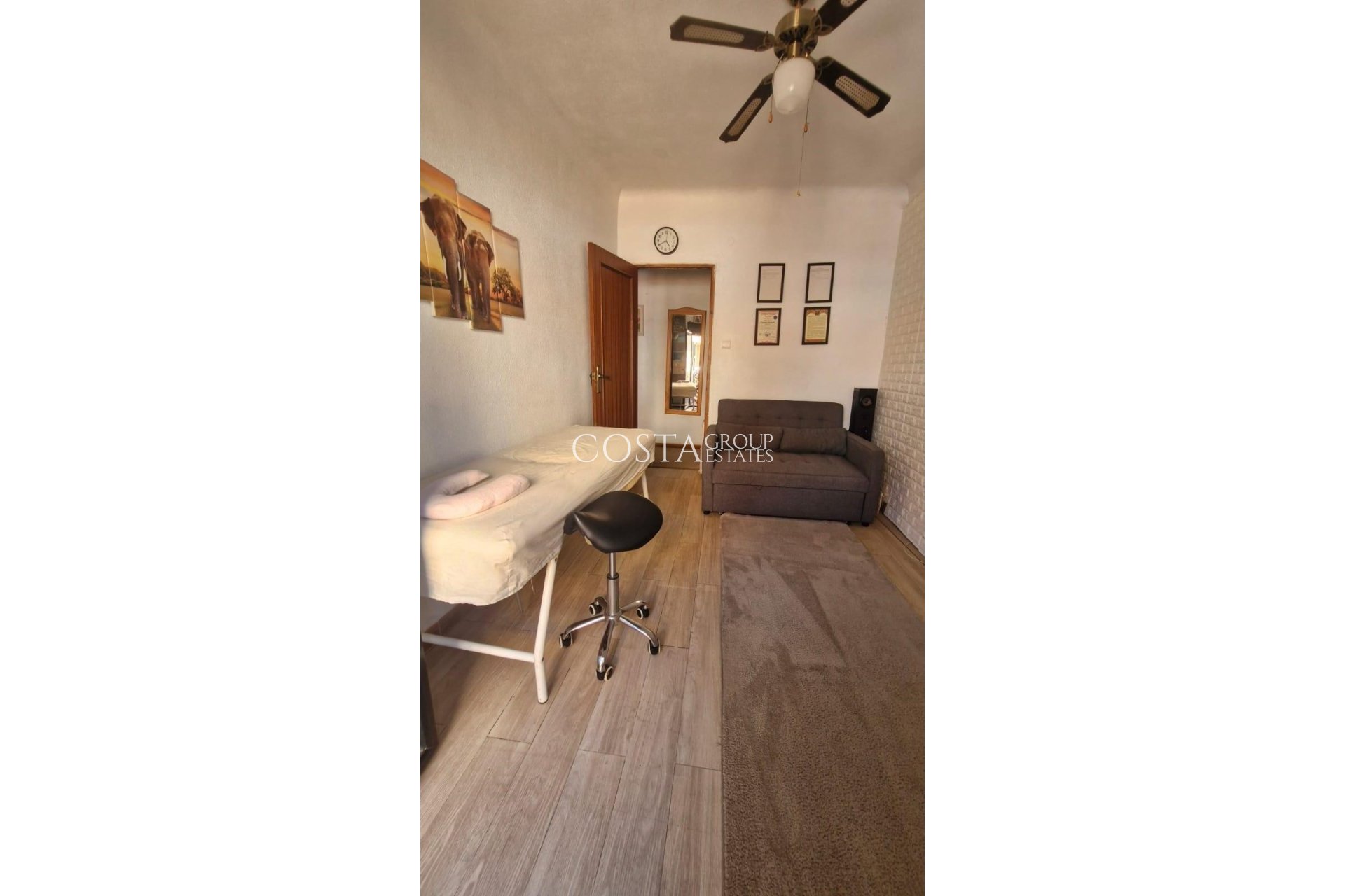 Resale - Apartments -
Alicante - Alicante Centro