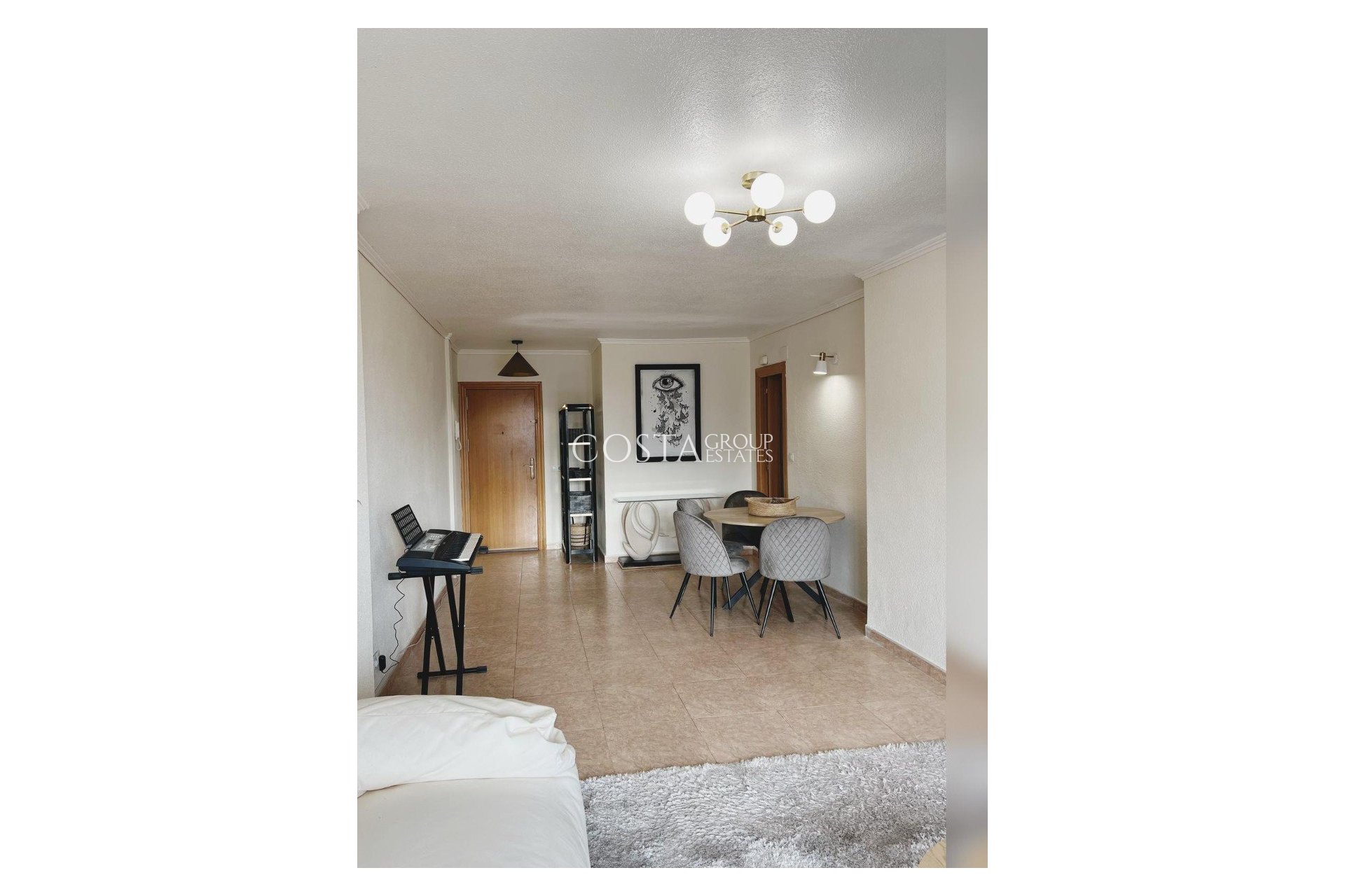 Resale - Apartments -
Alicante - Alicante Centro