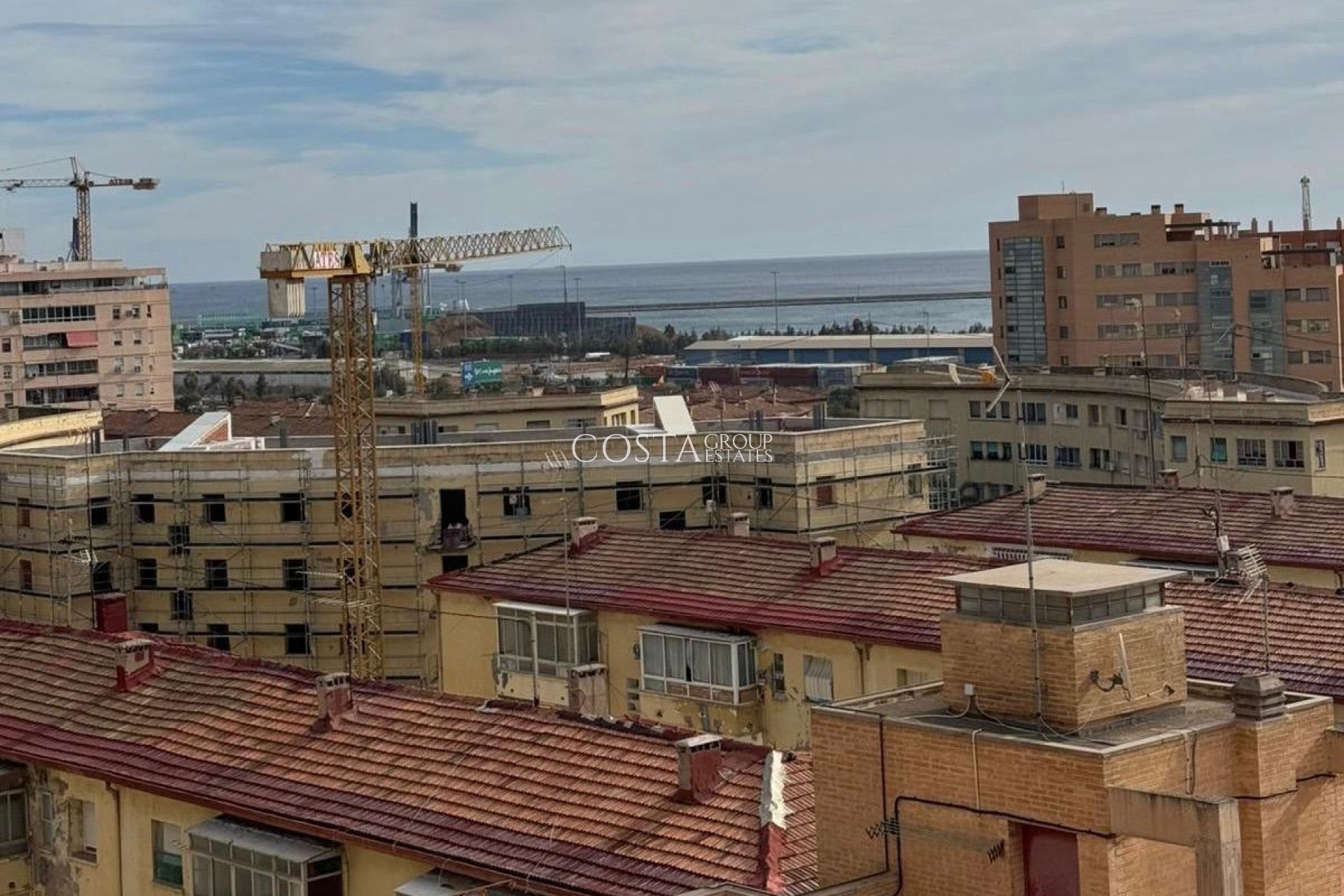 Resale - Apartments -
Alicante - Alicante Centro