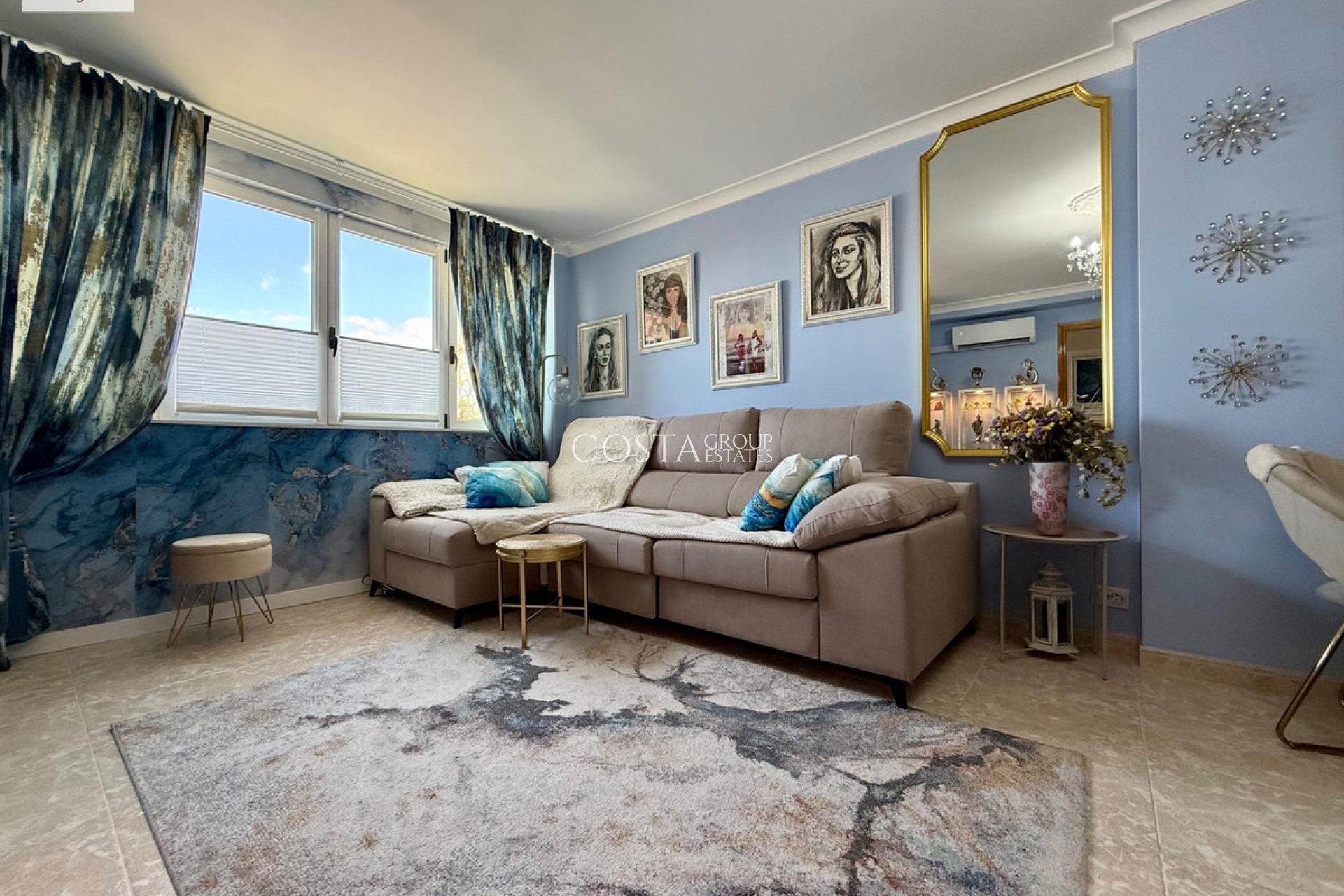 Resale - Apartments -
Alicante - Alicante Centro