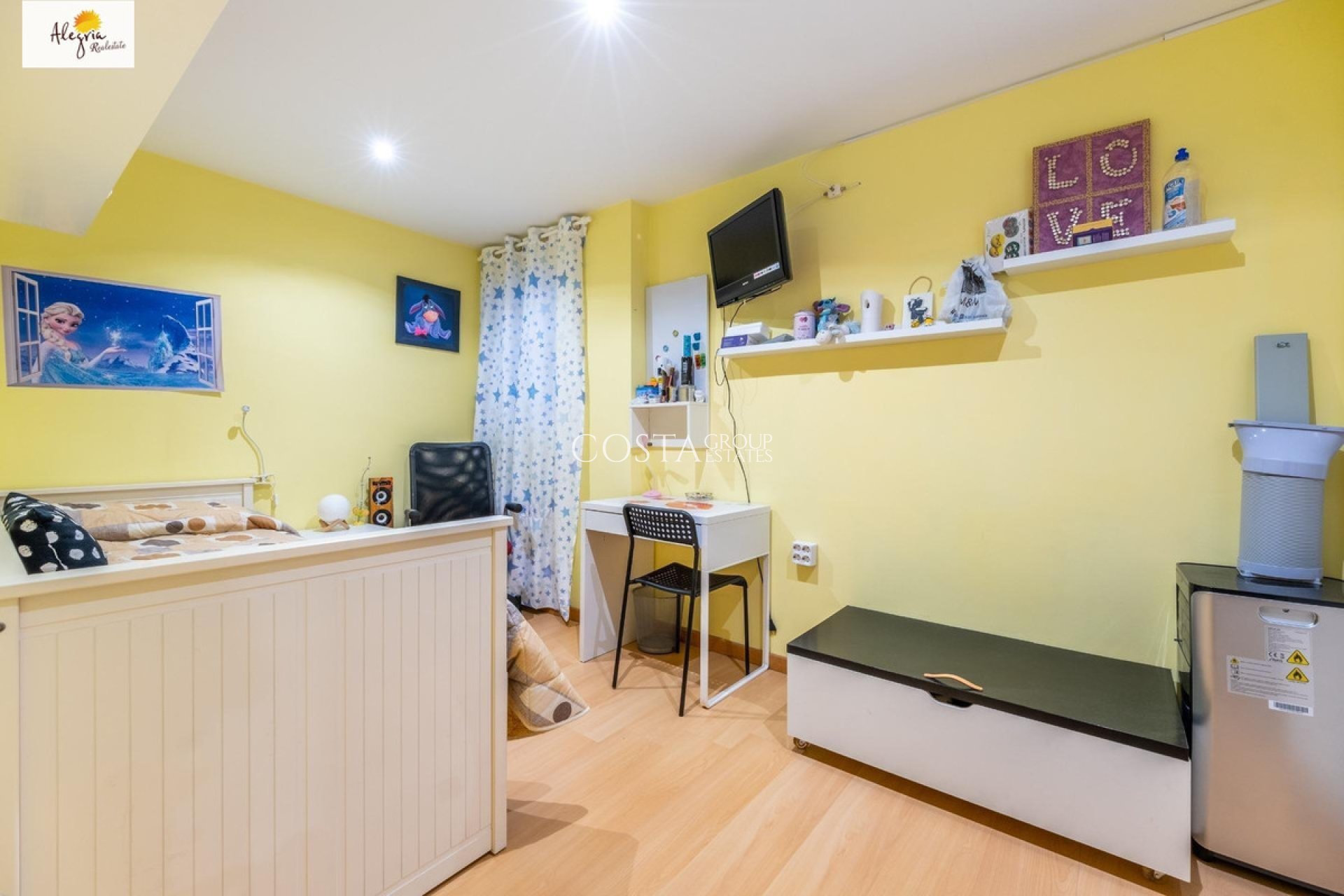 Resale - Apartments -
Alicante - Alicante Centro