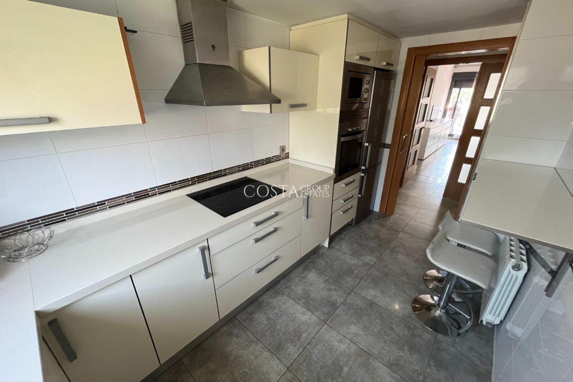 Resale - Apartments -
Alicante - Alicante Centro