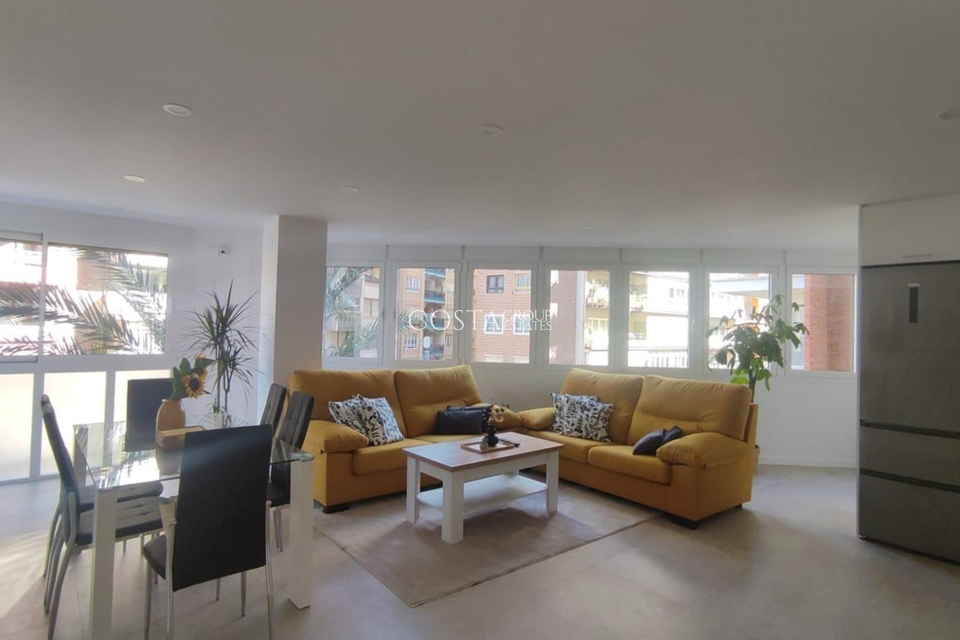 Resale - Apartments -
Alicante - Alicante Centro