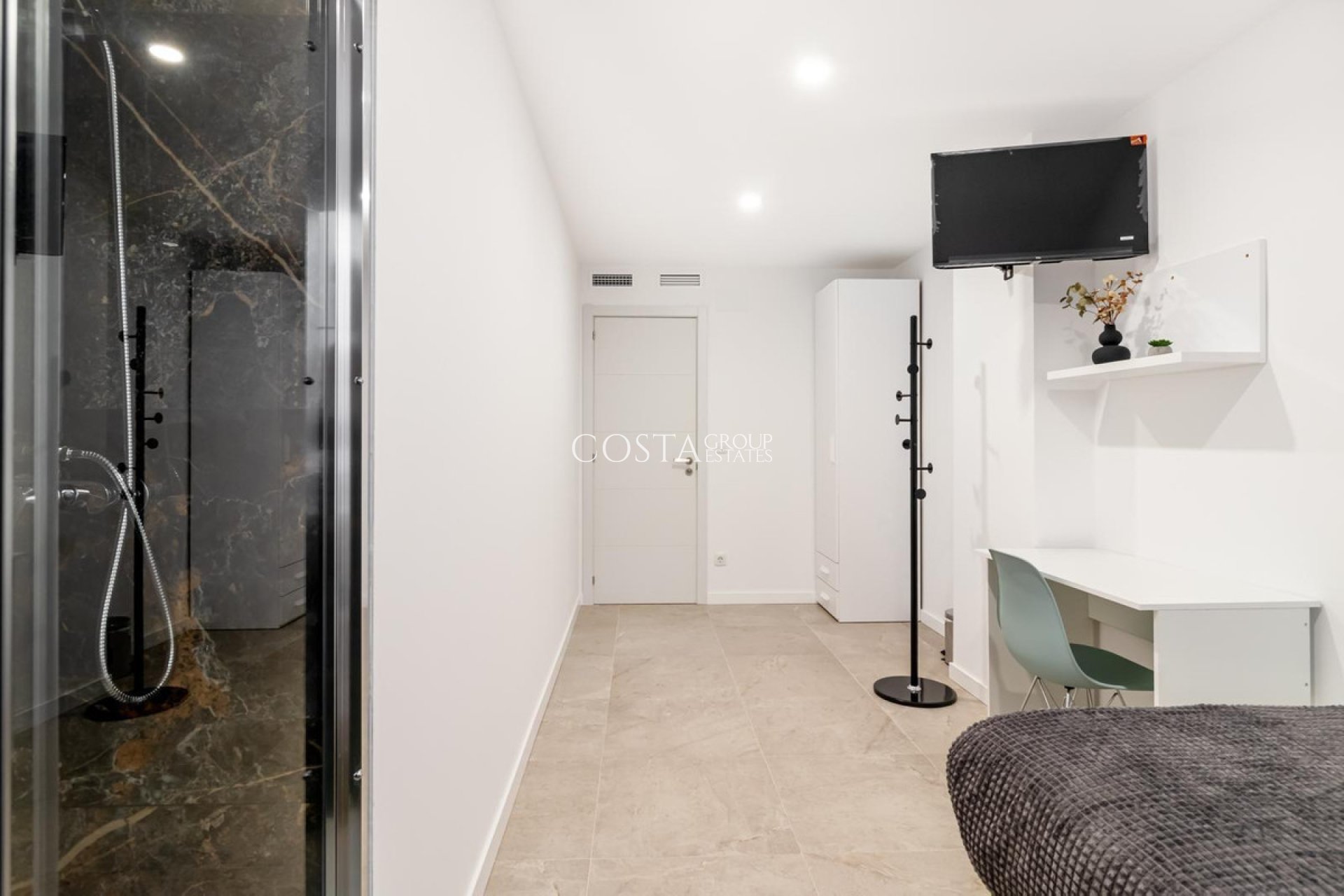 Resale - Apartments -
Alicante - Alicante Centro