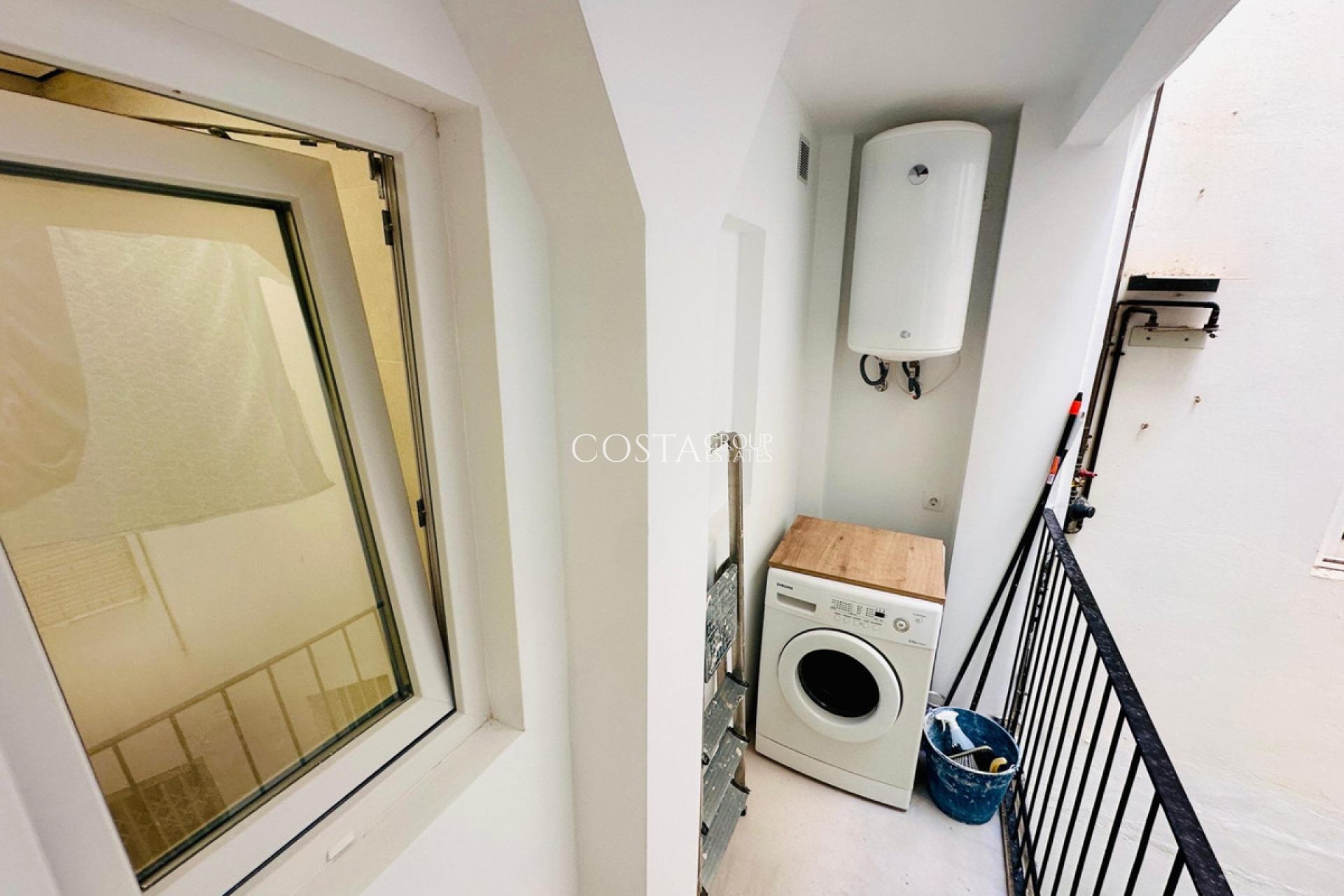 Resale - Apartments -
Alicante - Alicante Centro