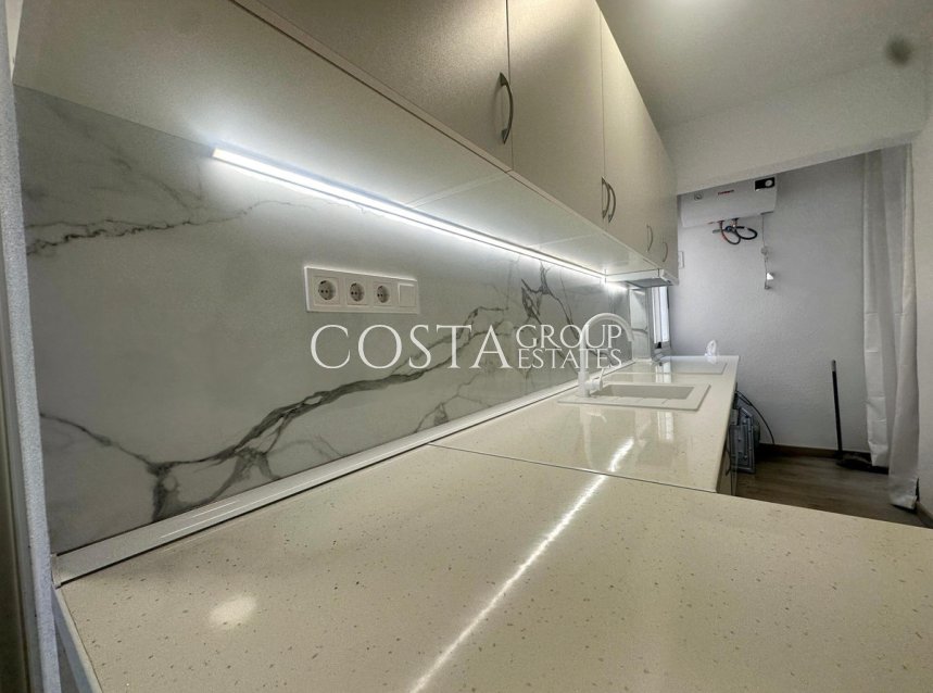 Resale - Apartments -
Alicante - Alicante Centro