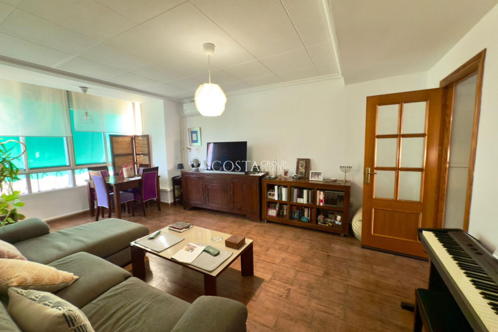 Resale - Apartments -
Alicante - Alicante Centro