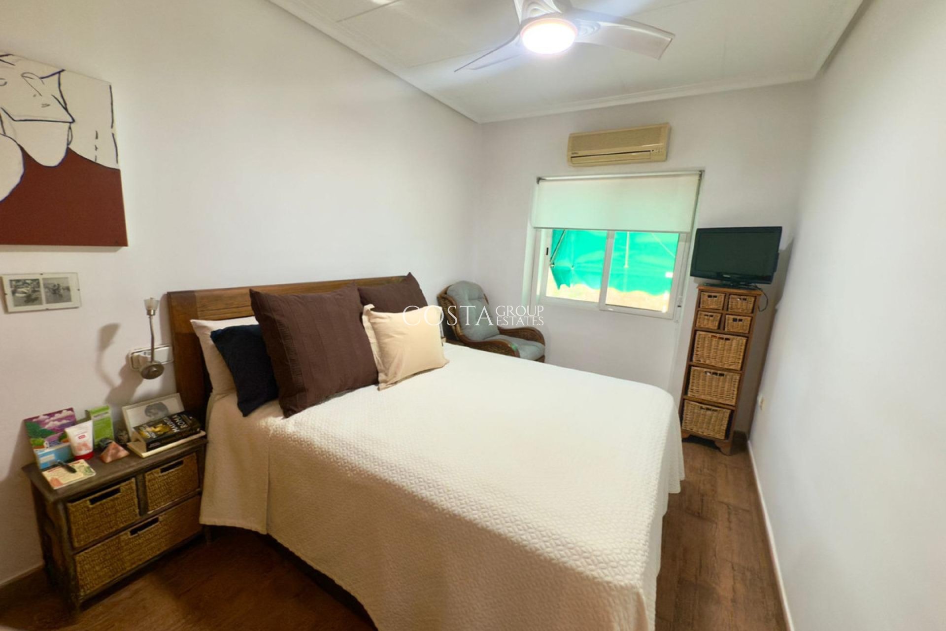 Resale - Apartments -
Alicante - Alicante Centro