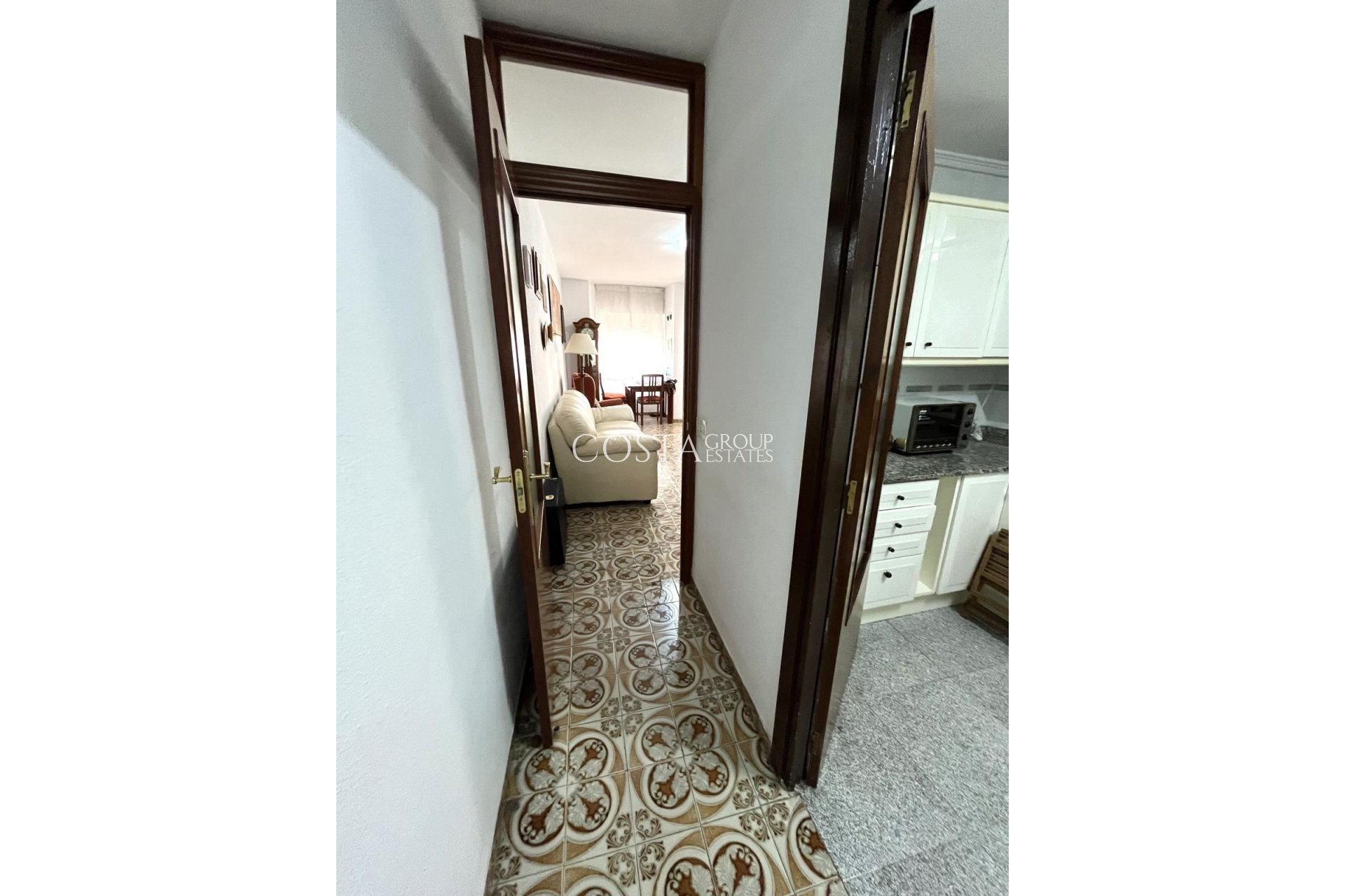 Resale - Apartments -
Alicante City - Alicante City Centro