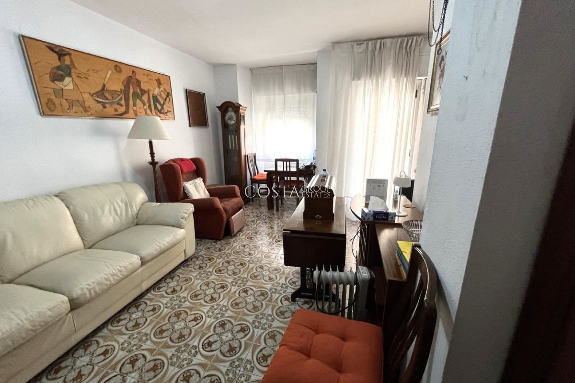 Resale - Apartments -
Alicante City - Alicante City Centro