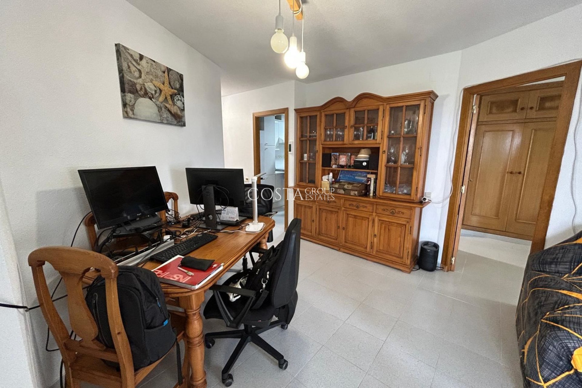 Resale - Apartments -
Alicante City - Alicante City Centro