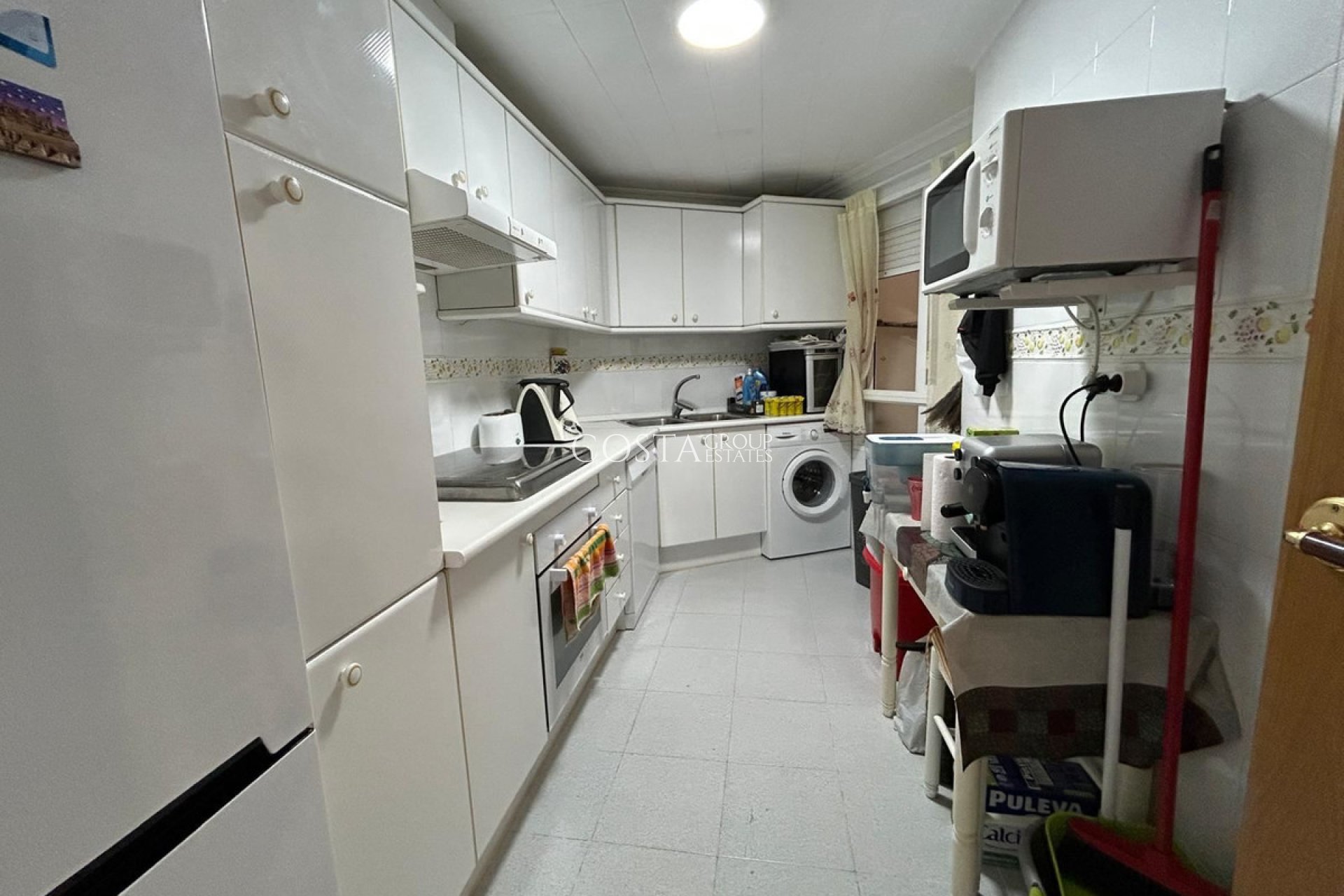 Resale - Apartments -
Alicante City - Alicante City Centro