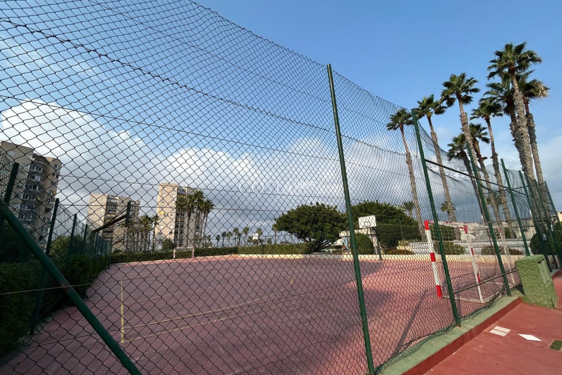 Resale - Apartments -
Alicante City - Alicante City Centro