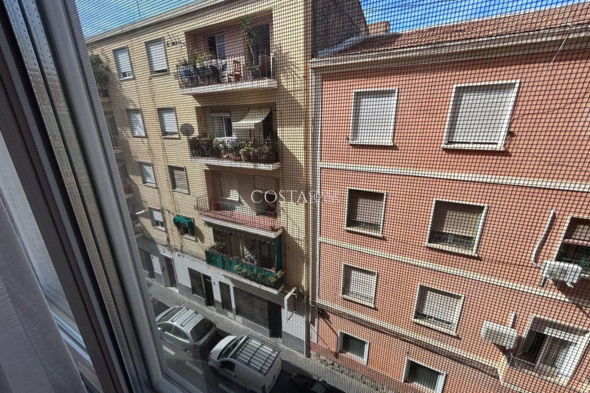 Resale - Apartments -
Alicante City - Alicante City Centro