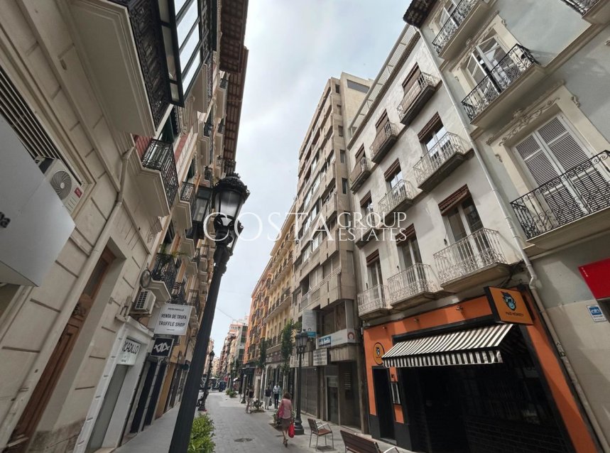 Resale - Apartments -
Alicante City - Alicante City Centro