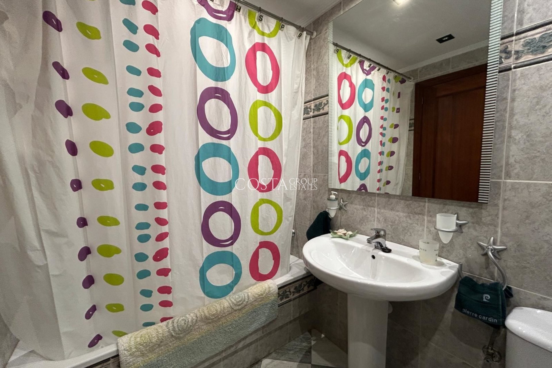 Resale - Apartments -
Alicante City - Alicante City Centro