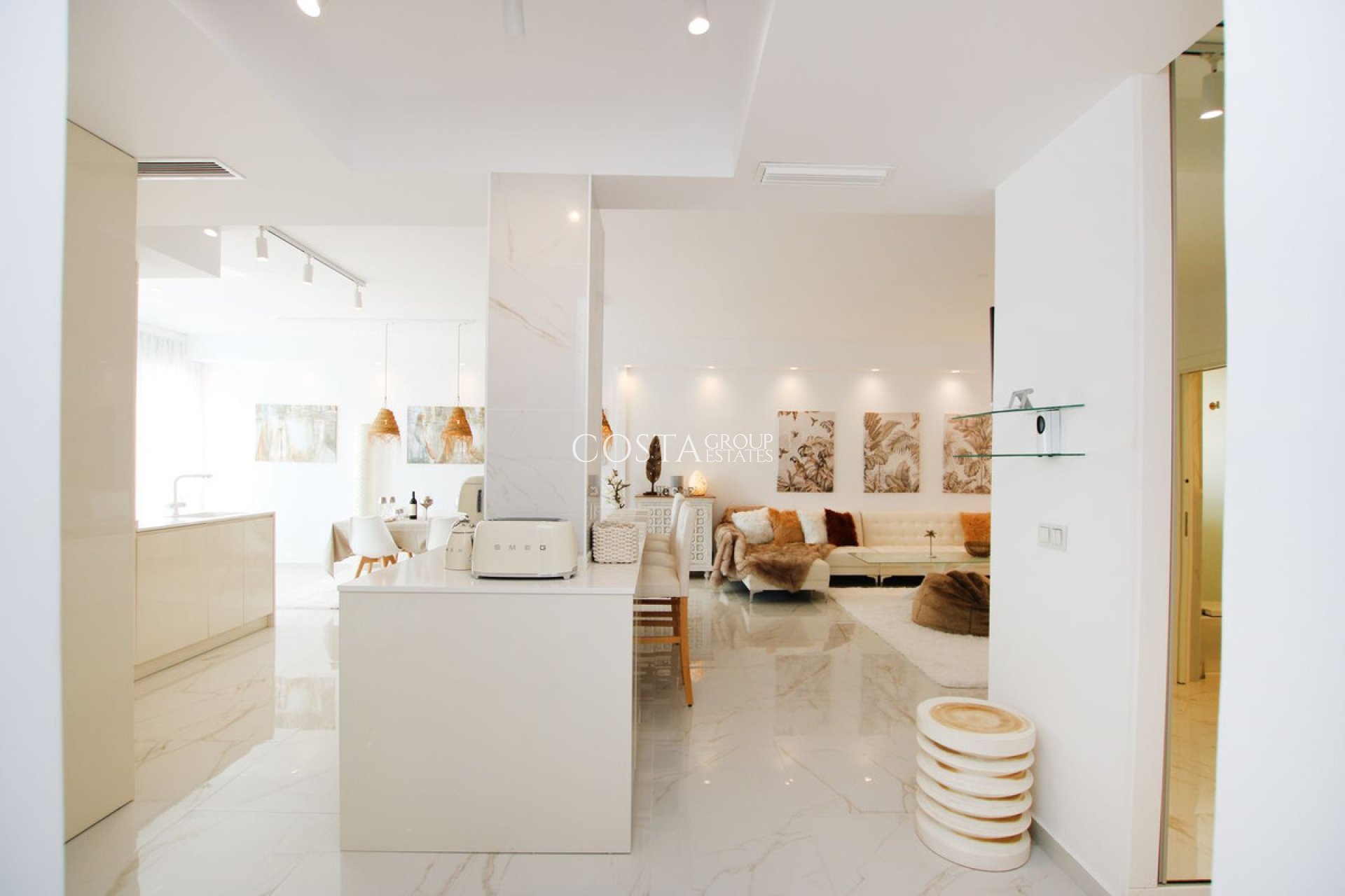 Resale - Apartments -
Alicante City - Alicante City Centro