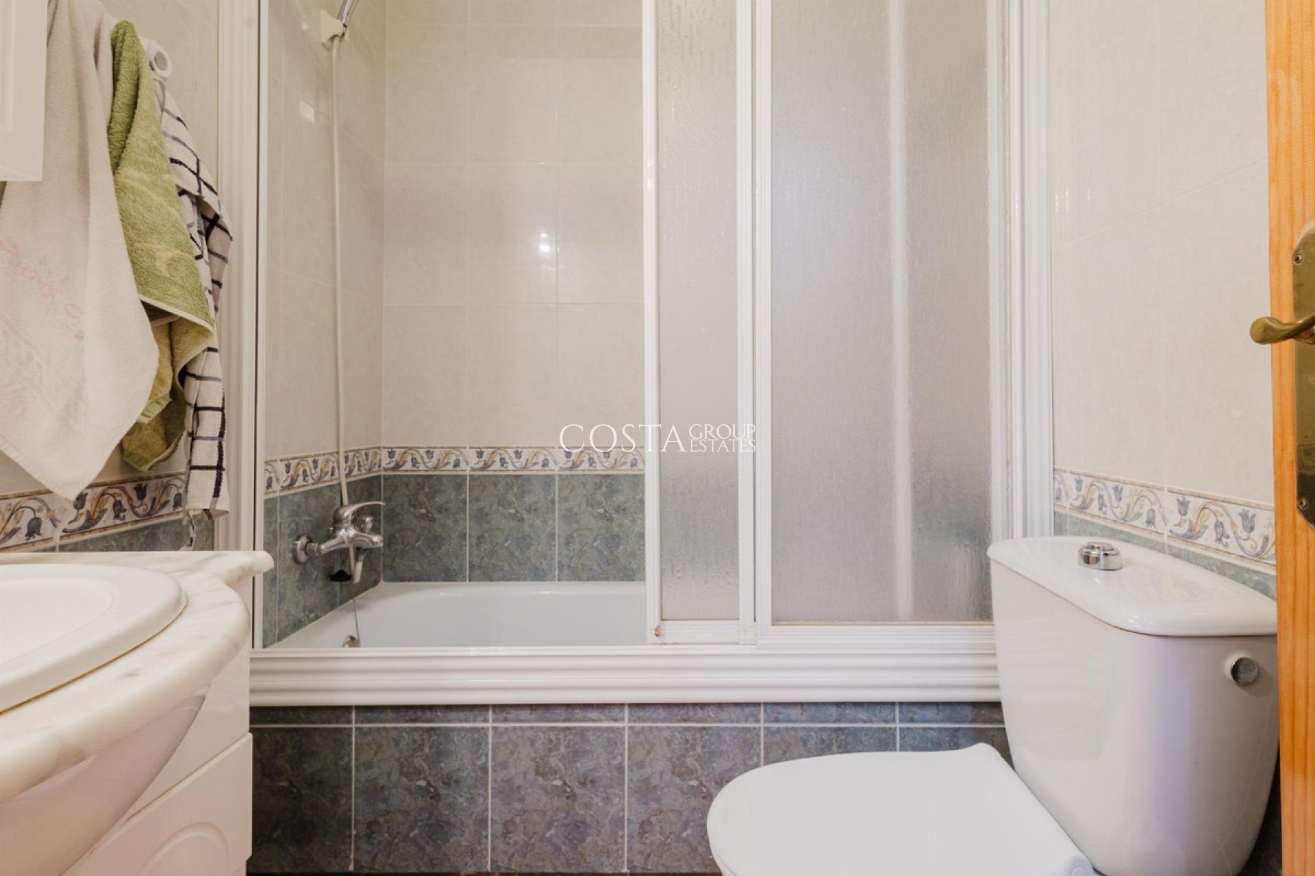 Resale - Apartments -
Alicante City - Parque de las Naciones