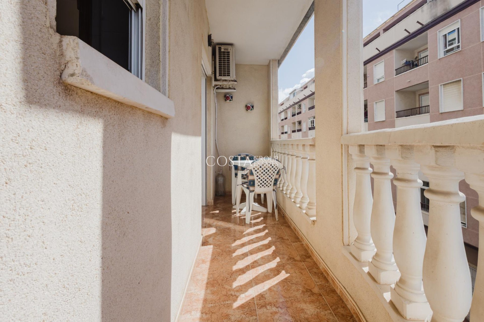 Resale - Apartments -
Alicante City - Parque de las Naciones