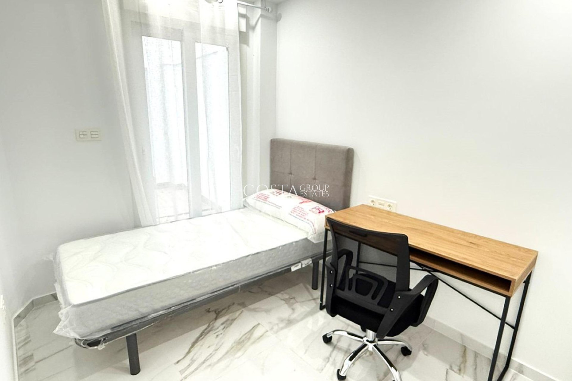 Resale - Apartments -
Alicante City - Parque de las Naciones