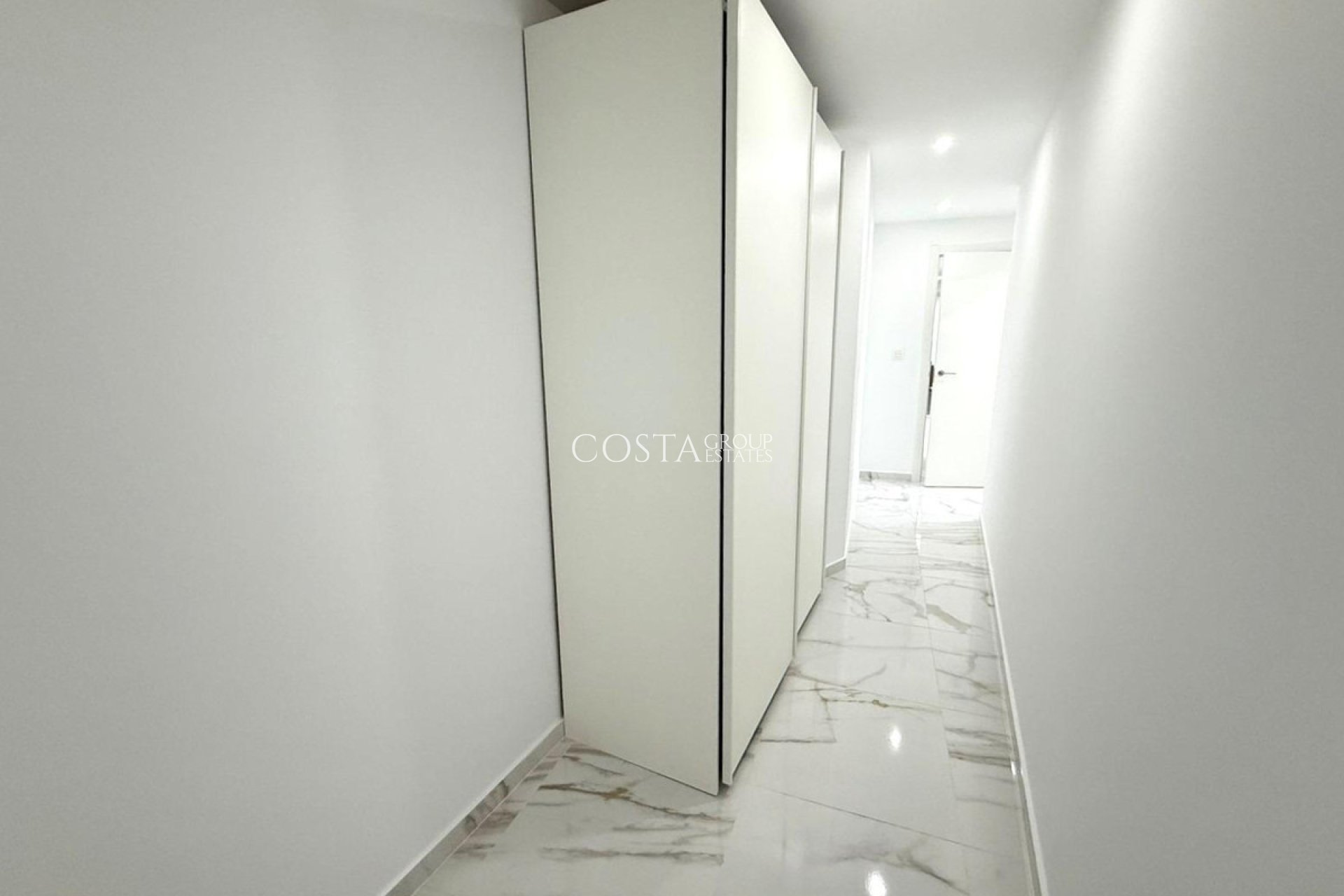 Resale - Apartments -
Alicante City - Parque de las Naciones