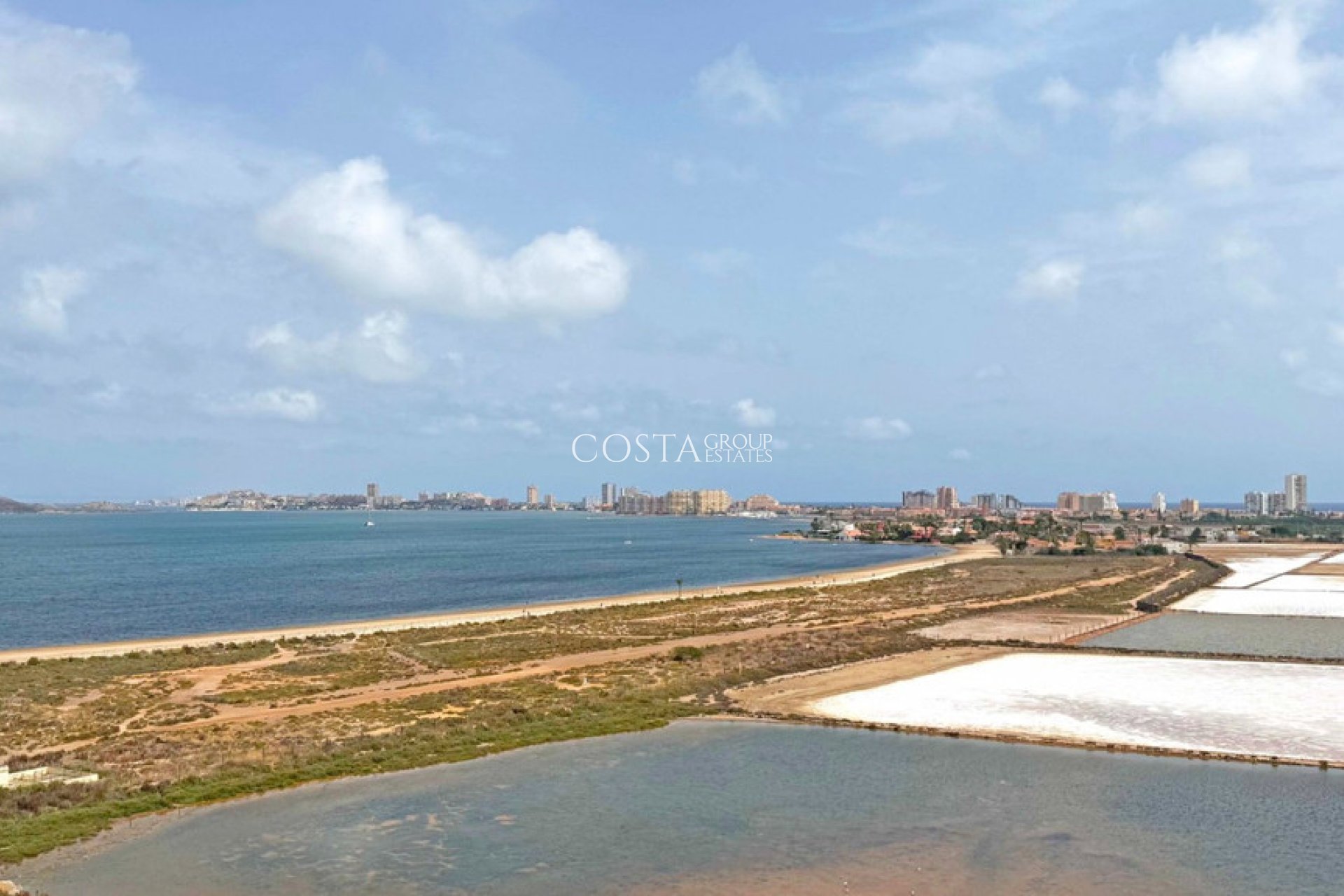 Resale - Apartments -
Cartagena - Playa Honda