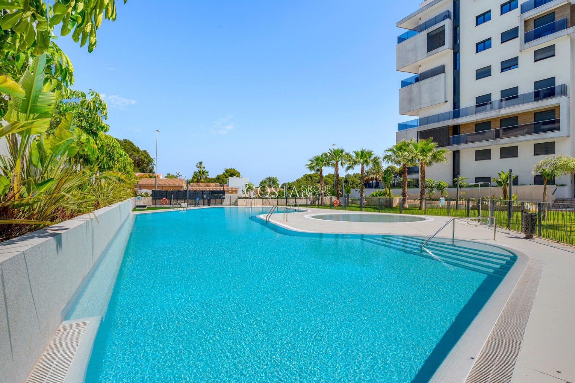 Resale - Apartments -
Dehesa de Campoamor