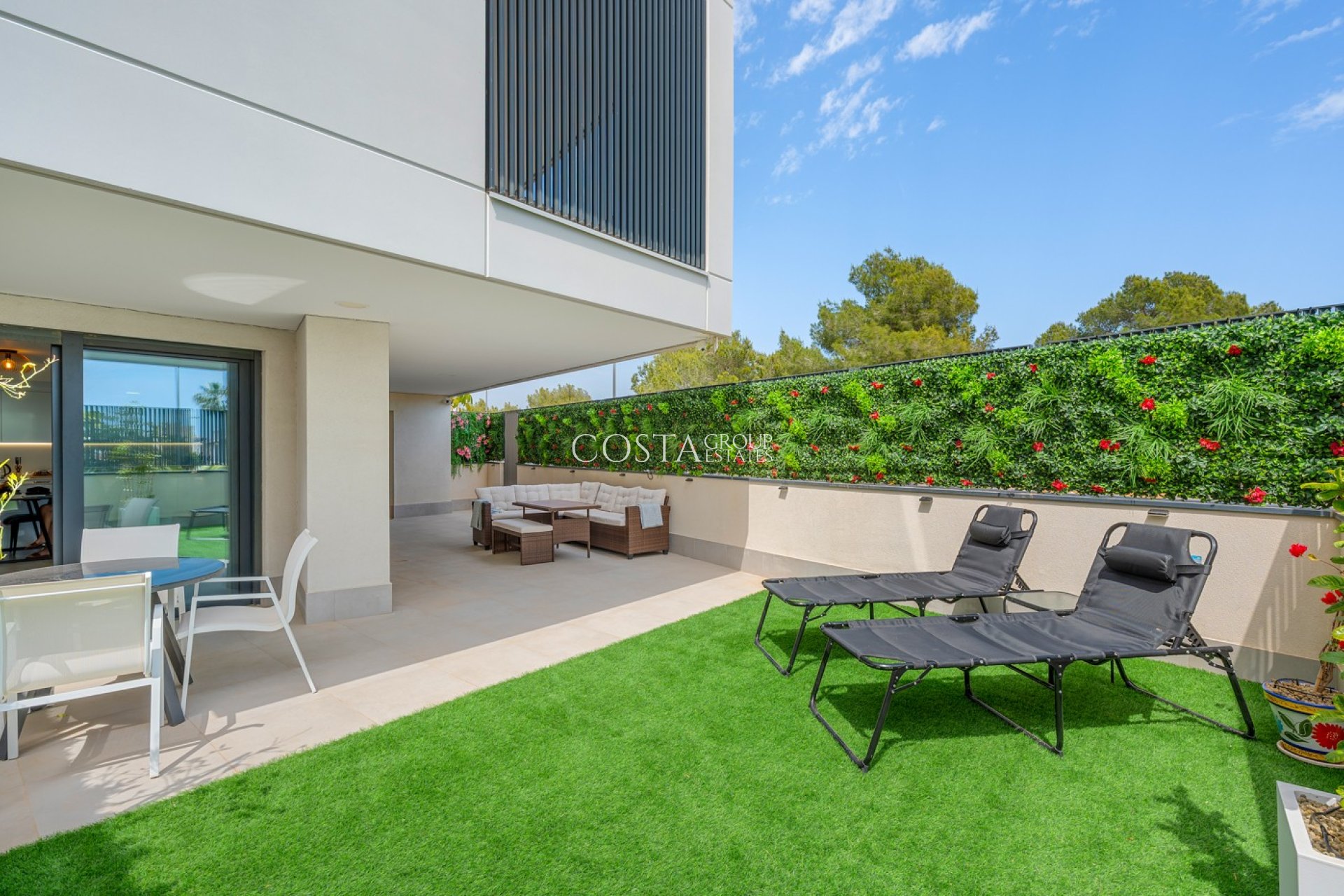 Resale - Apartments -
Dehesa de Campoamor