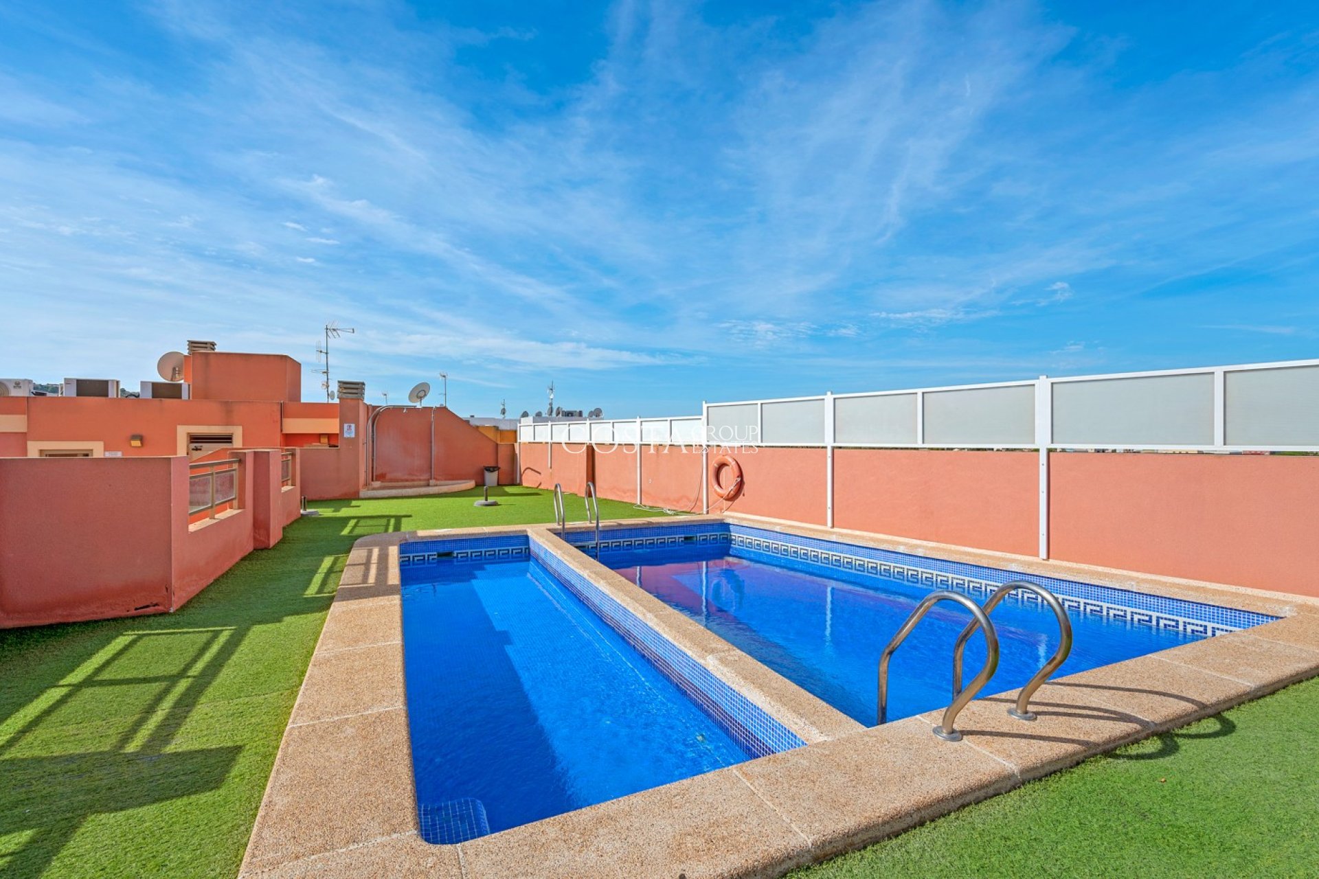 Resale - Apartments -
Formentera del Segura