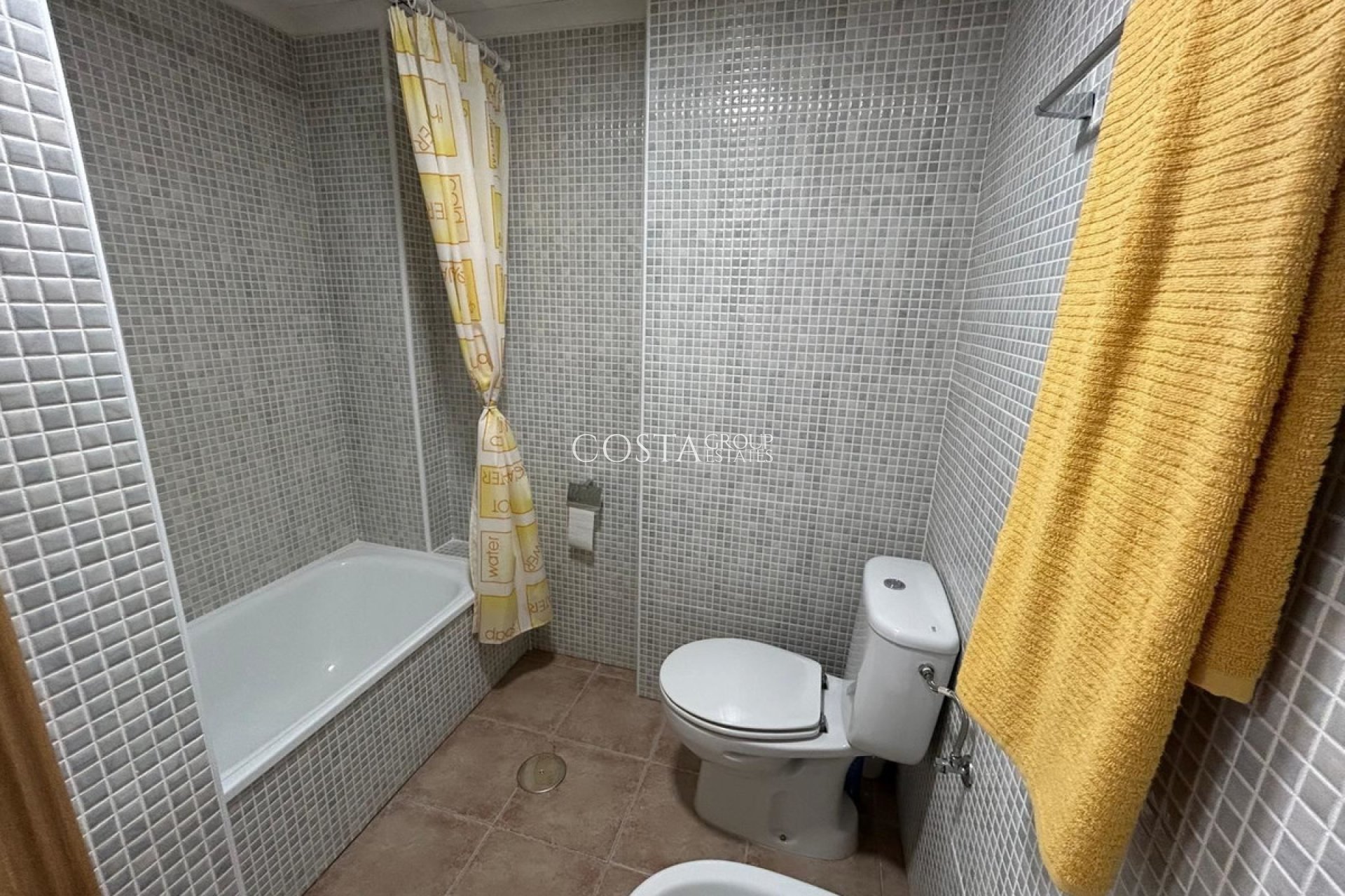 Resale - Apartments -
Guardamar del Segura - El Moncayo