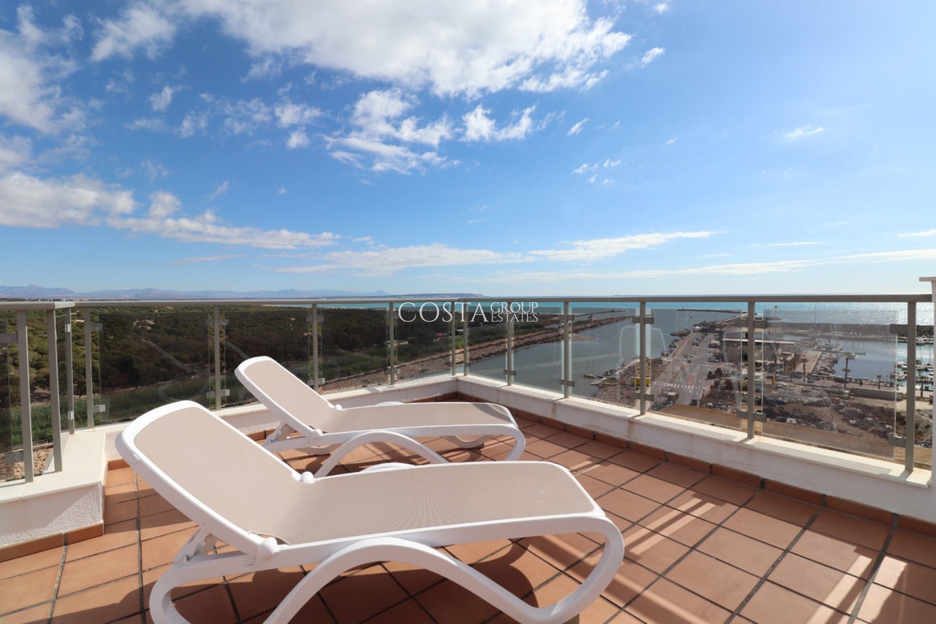 Resale - Apartments -
Guardamar del Segura - Guardamar del Segura Centro