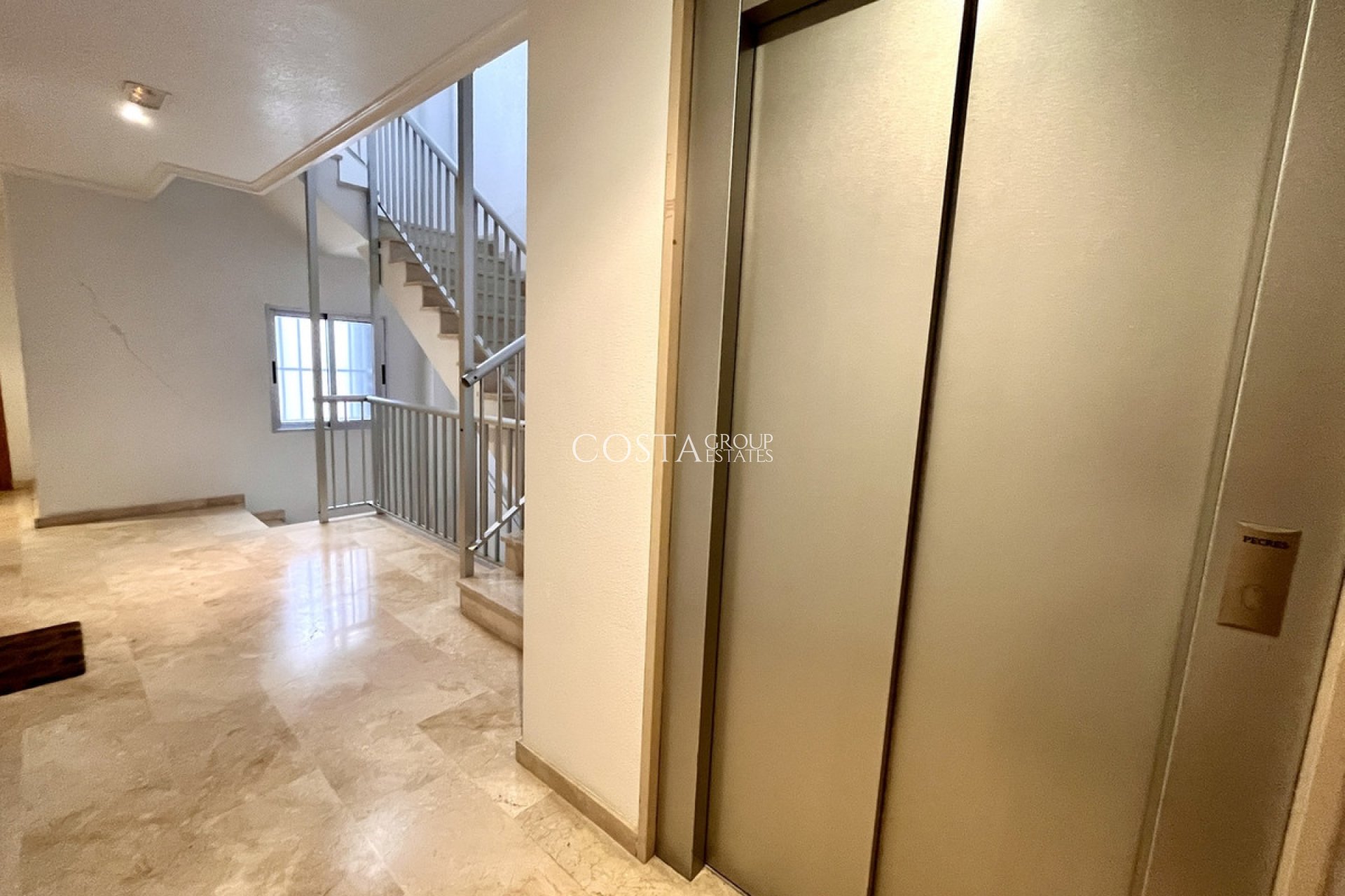 Resale - Apartments -
Guardamar del Segura - Guardamar del Segura Centro