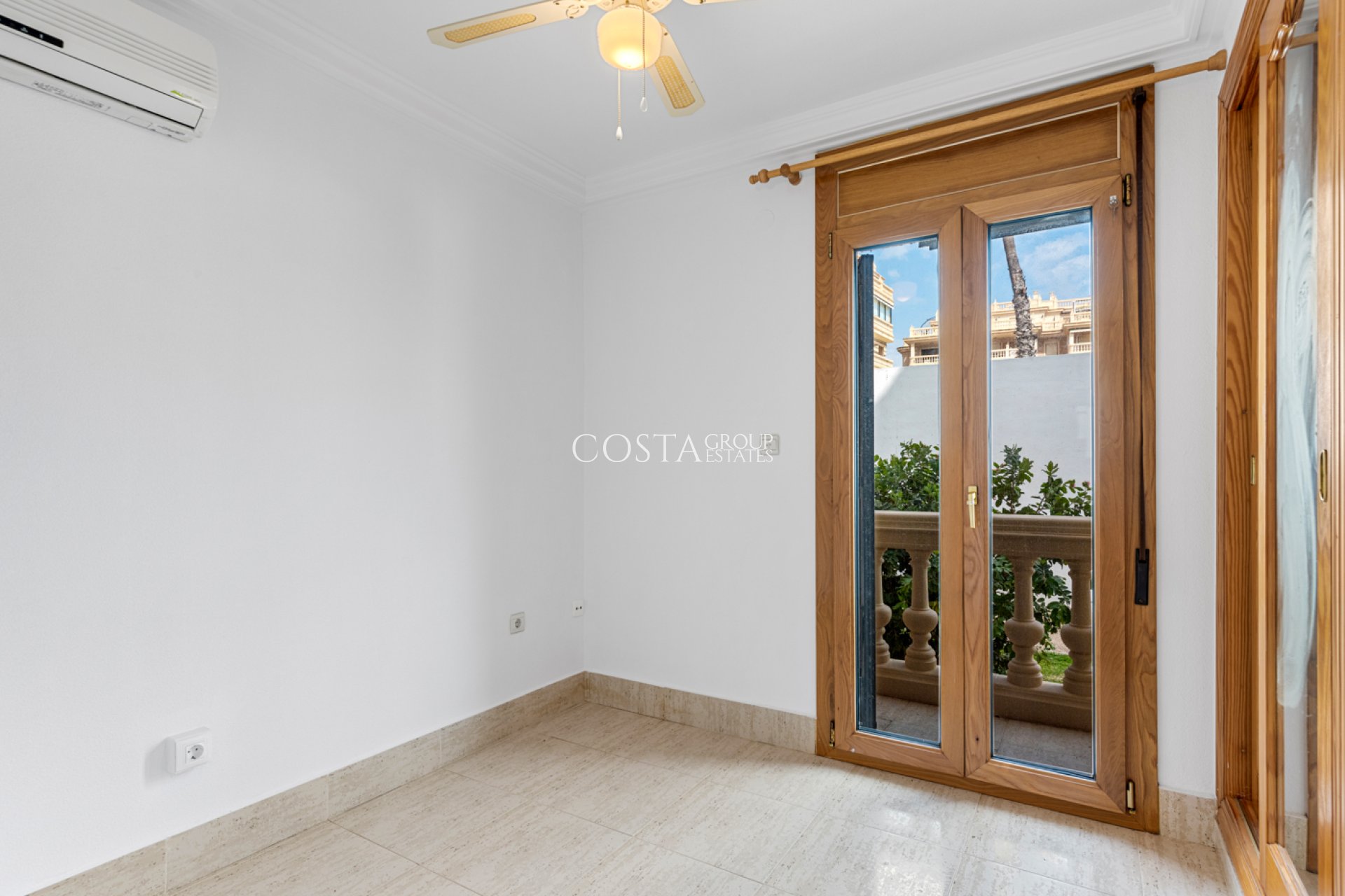 Resale - Apartments -
Guardamar del Segura