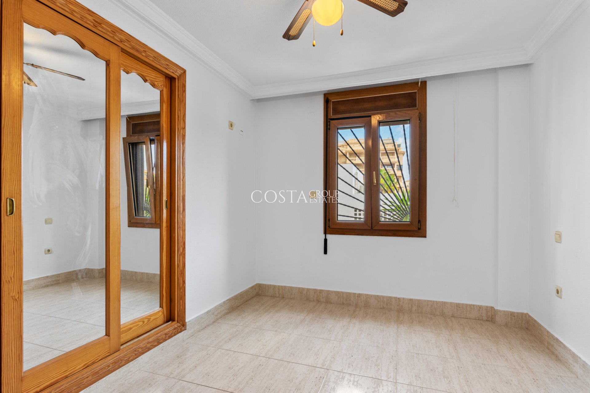 Resale - Apartments -
Guardamar del Segura