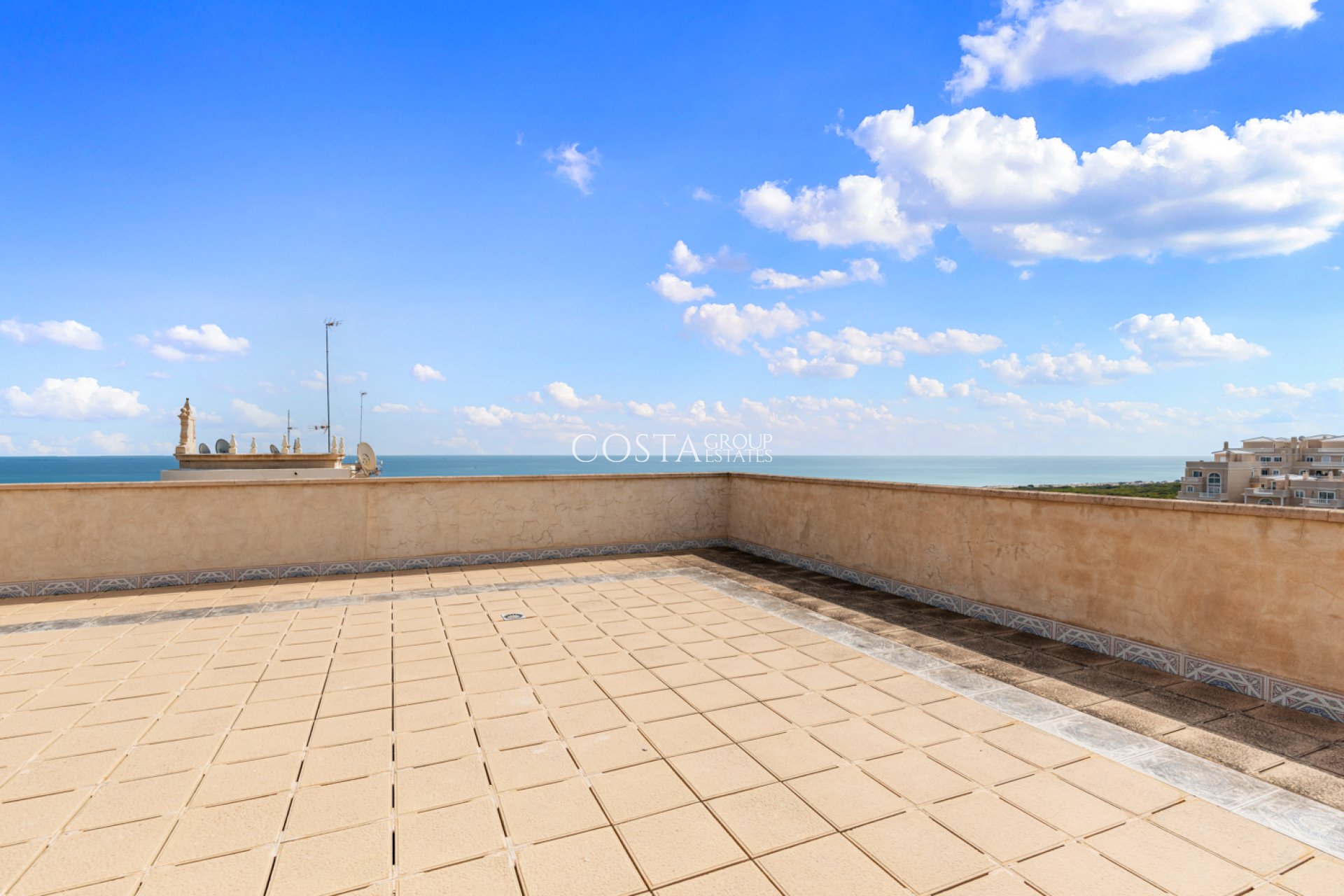 Resale - Apartments -
Guardamar del Segura