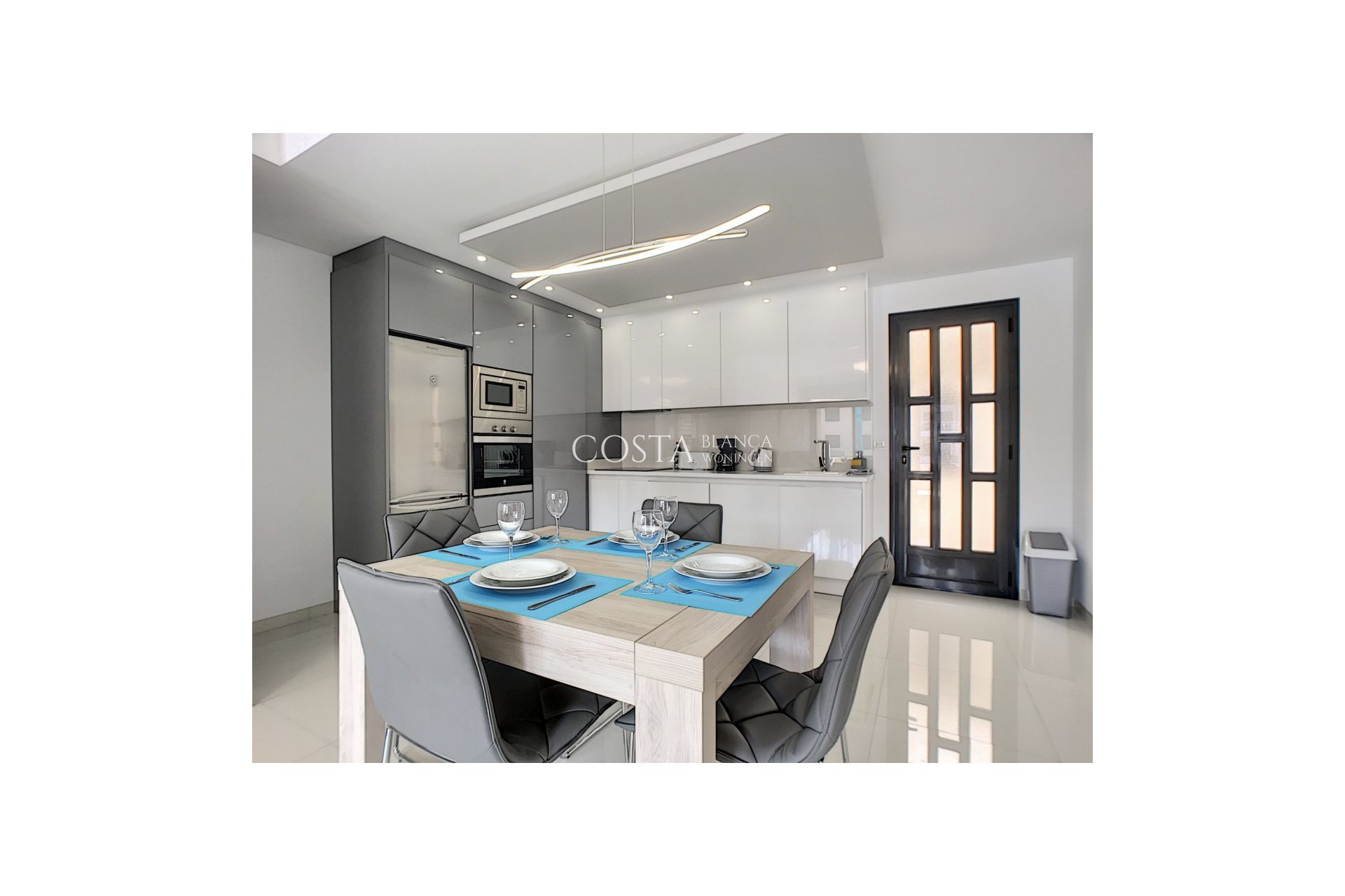 Resale - Apartments -
 - La Torre De La Horadada